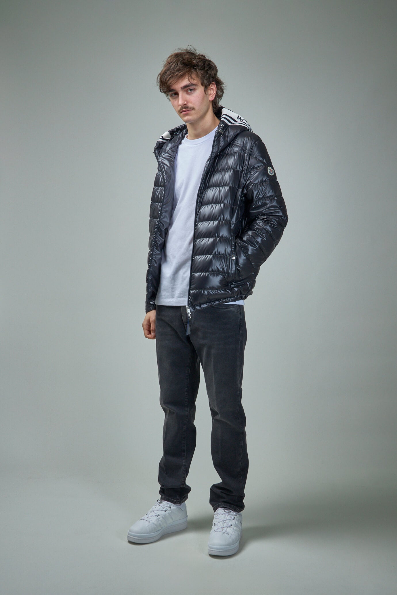 Moncler size 3 hot sale conversion uk mens