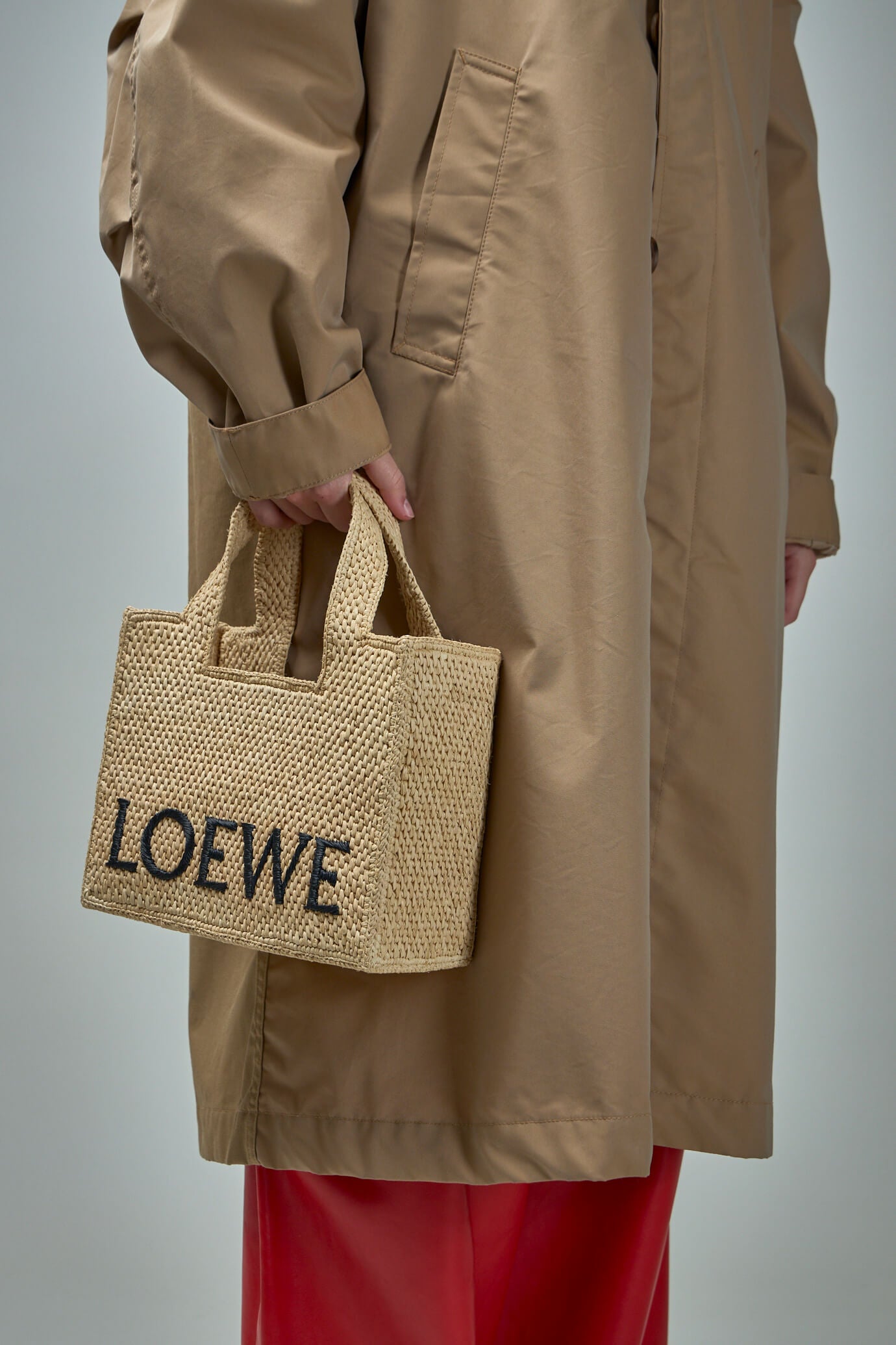 Small LOEWE Font Tote