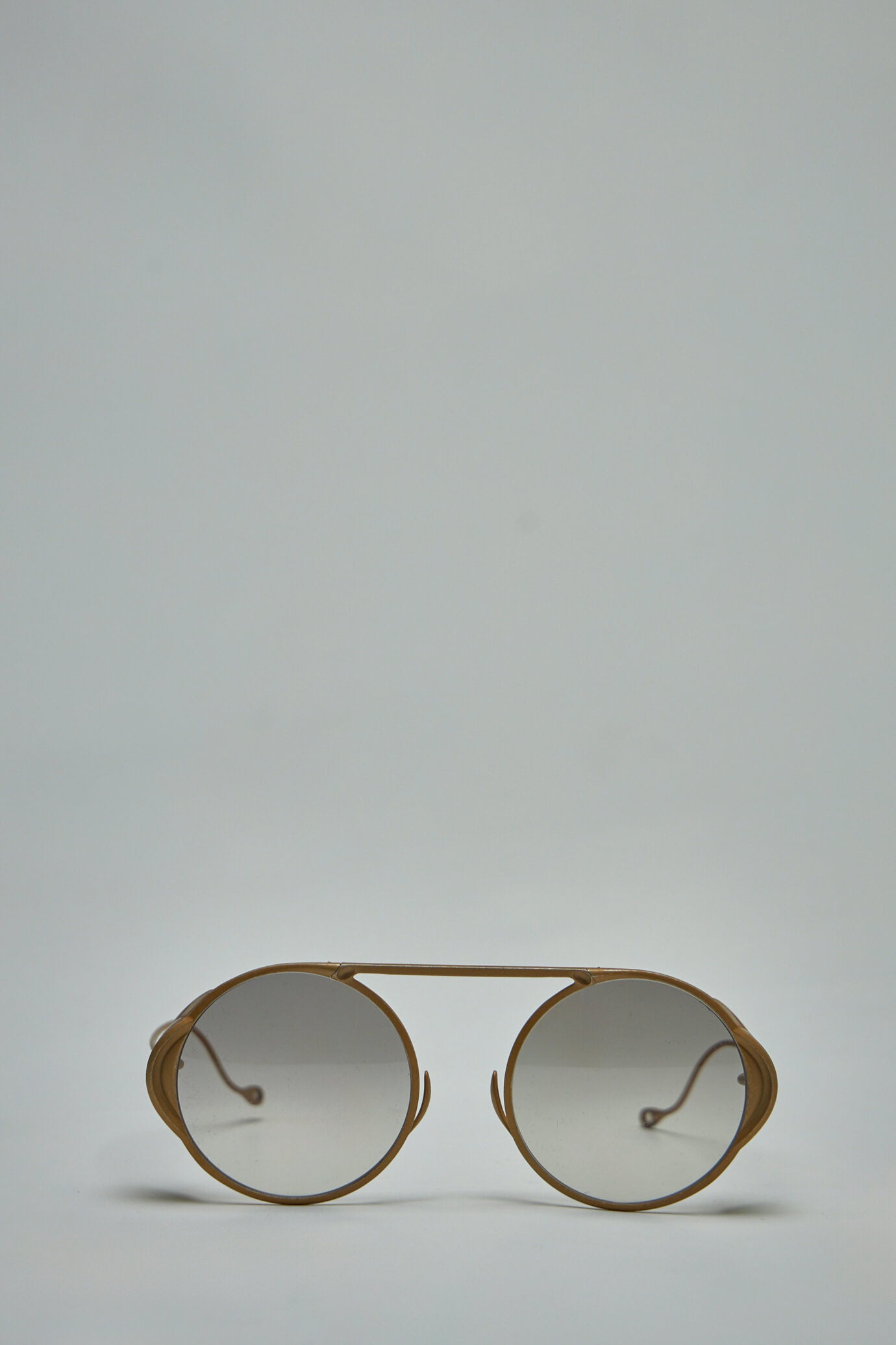 Frame antique gold