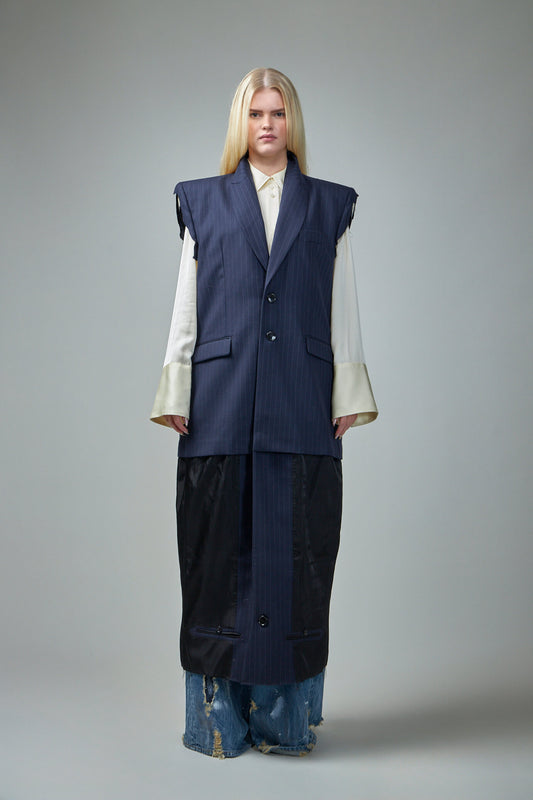 Deconstructed Sleeveless Lining Coat