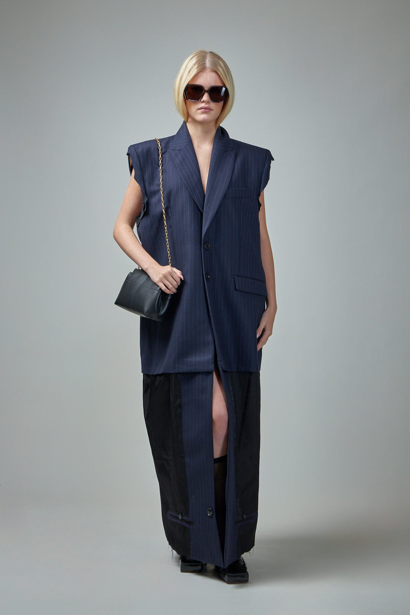 Deconstructed Sleeveless Lining Coat