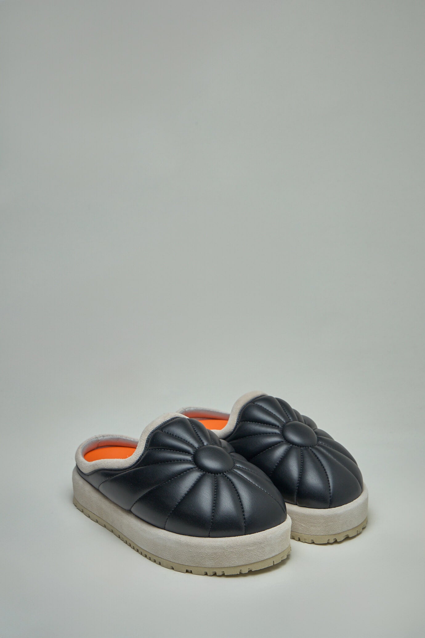 Slipper Embroidery Sole-Uranus Leather