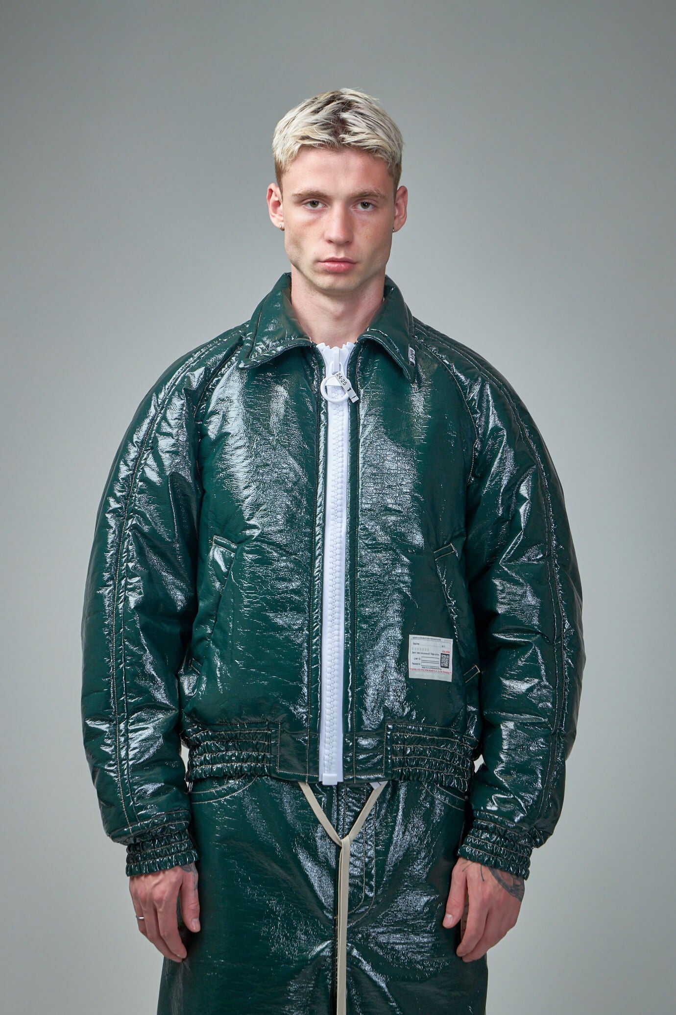 Fake Enamel Puffer Blouson