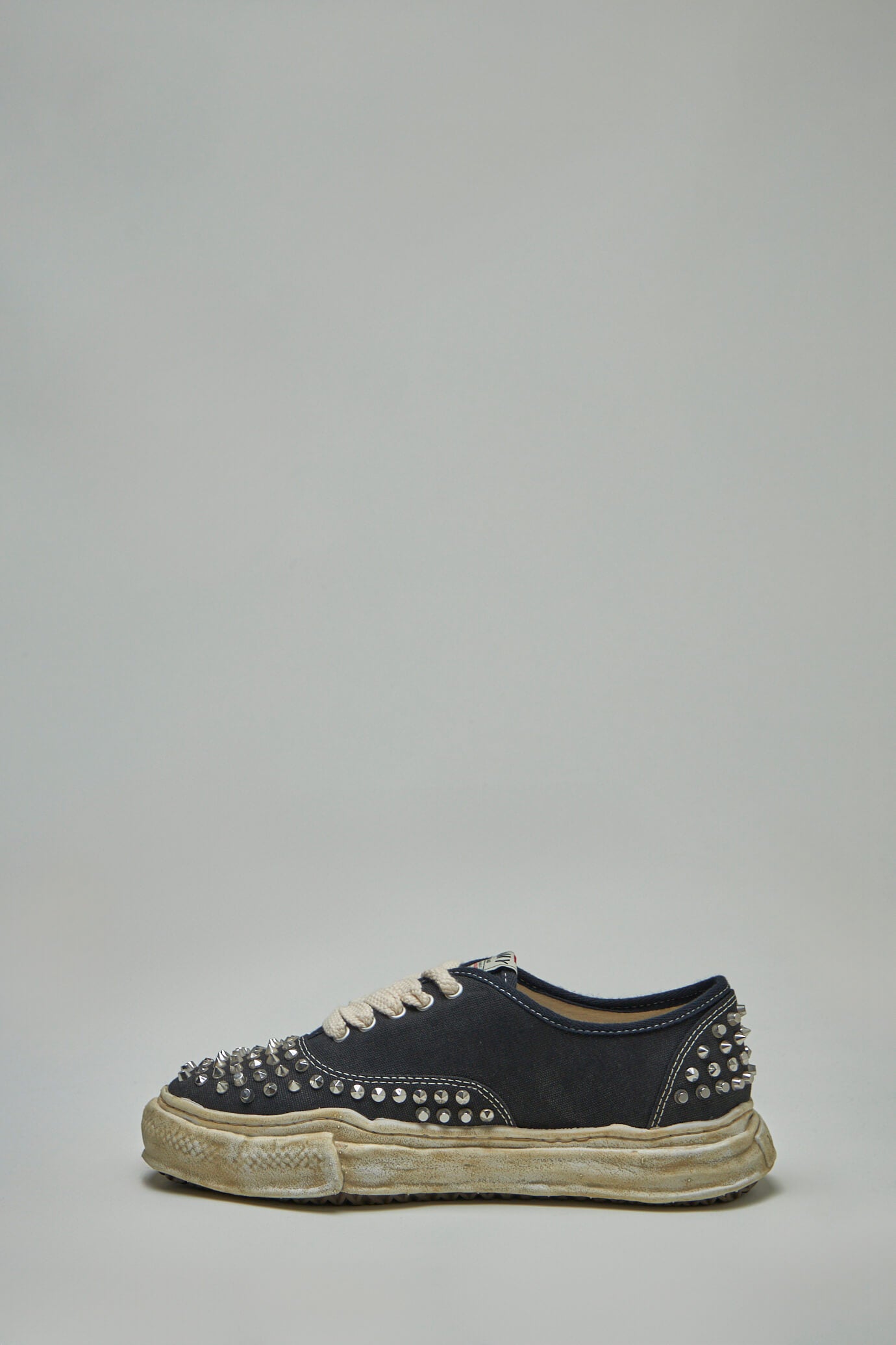 Baker Studded Low