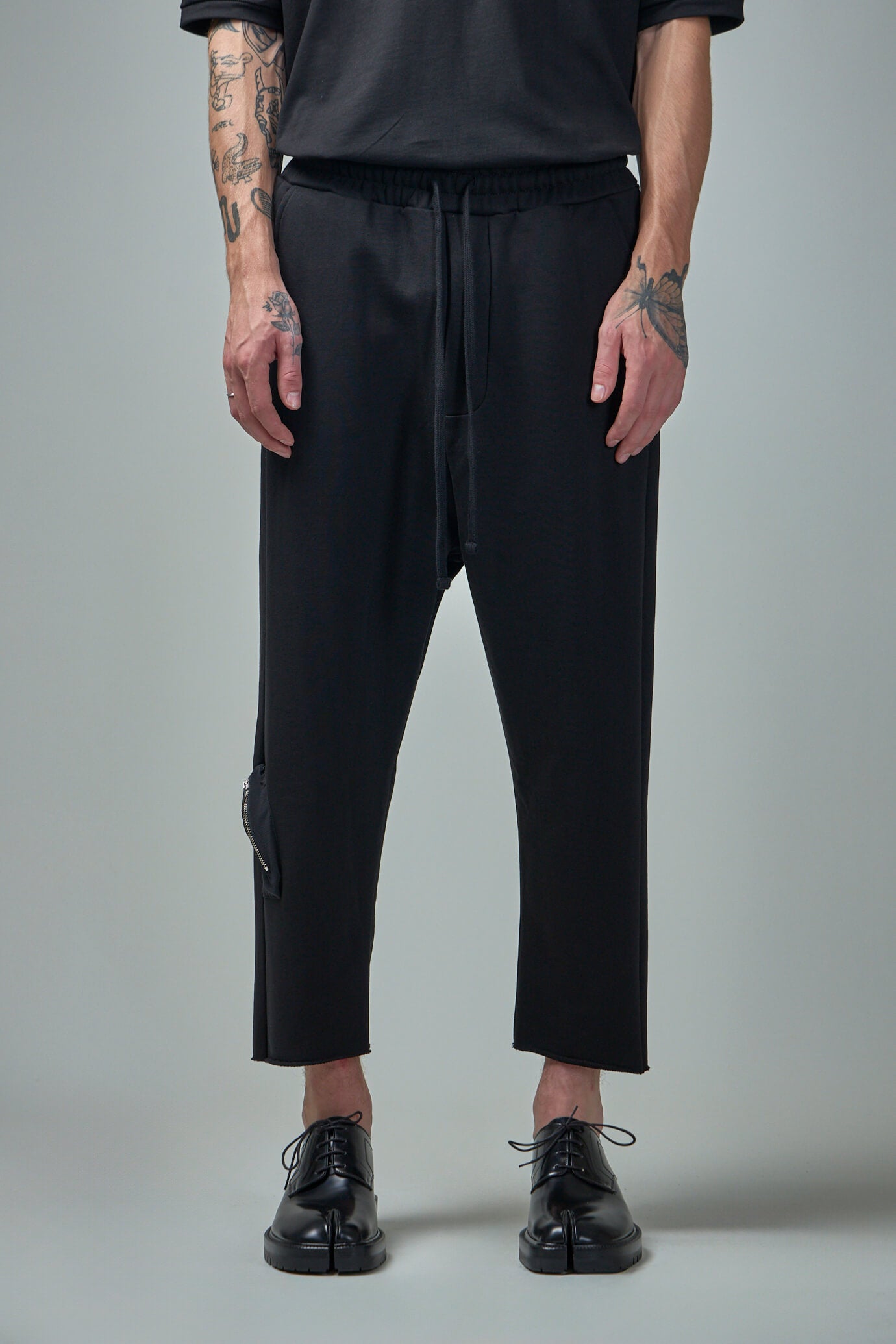 M ST 446 Men Trousers