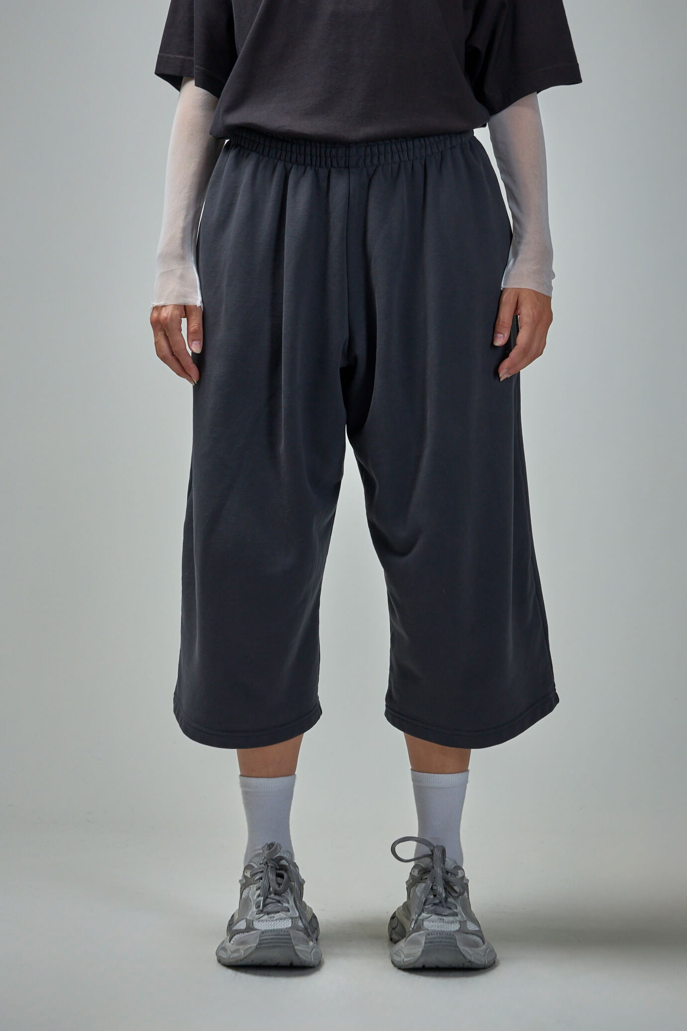 Short Baggy Sweatpants