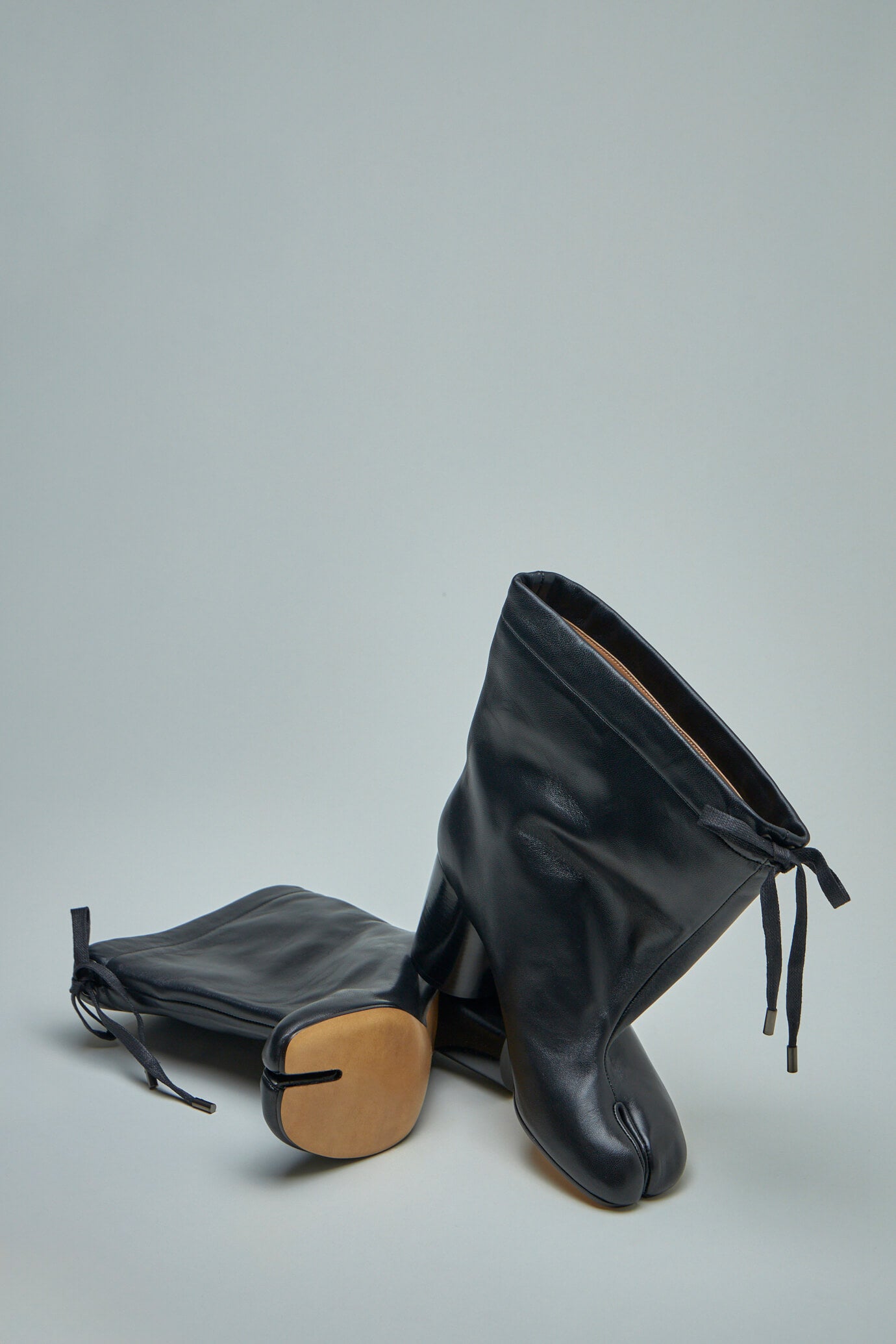 Tabi Drawstring Ankle Boots