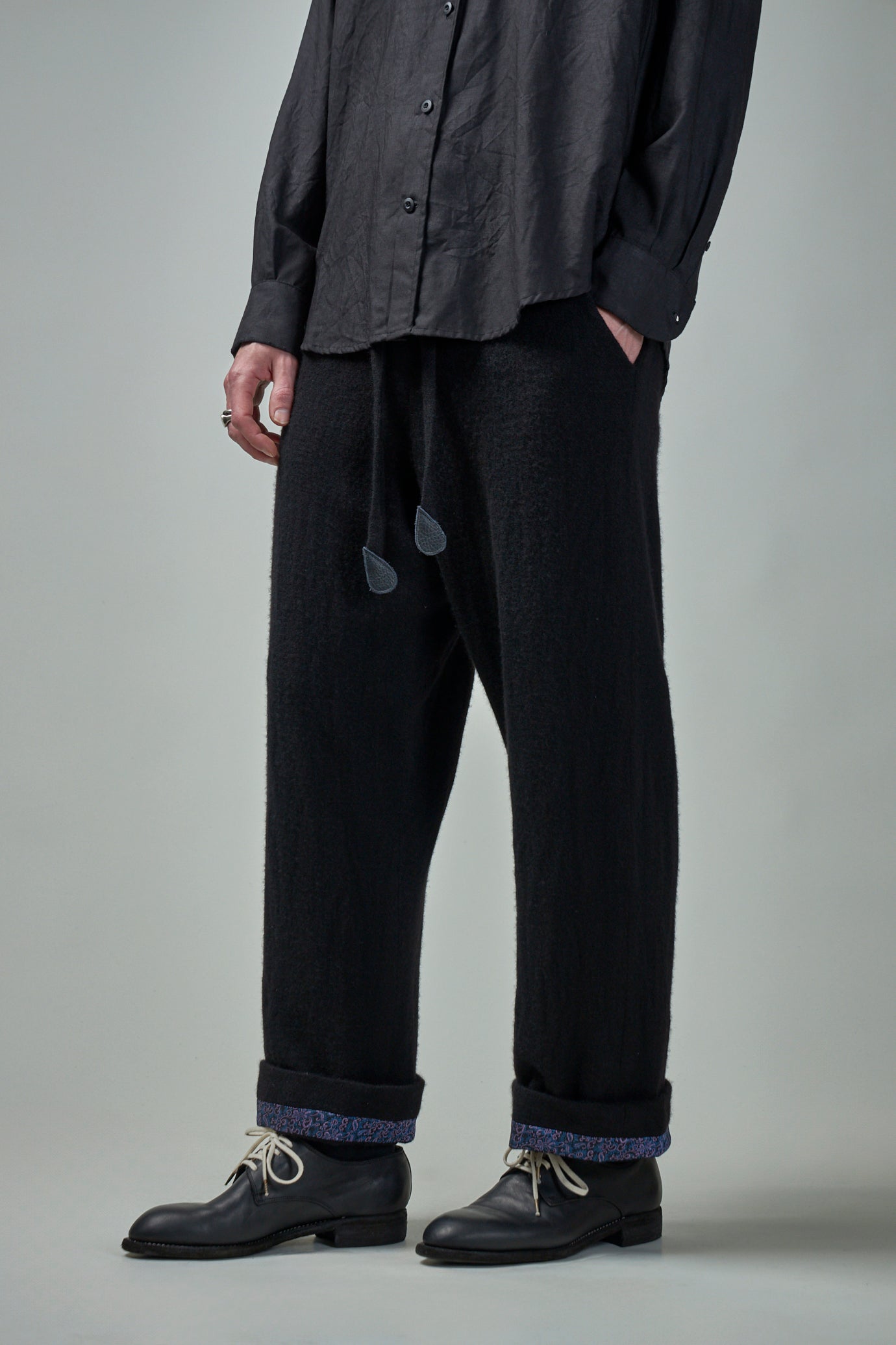 EV8P06  Handmade Relaxed-Fit Straight Leg Tailored Trouser