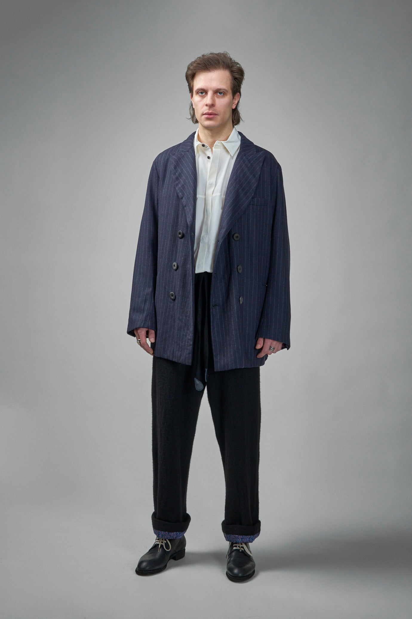 Elongated Double-Breasted, 6 Buttons, Double Vent Tailored Jacket