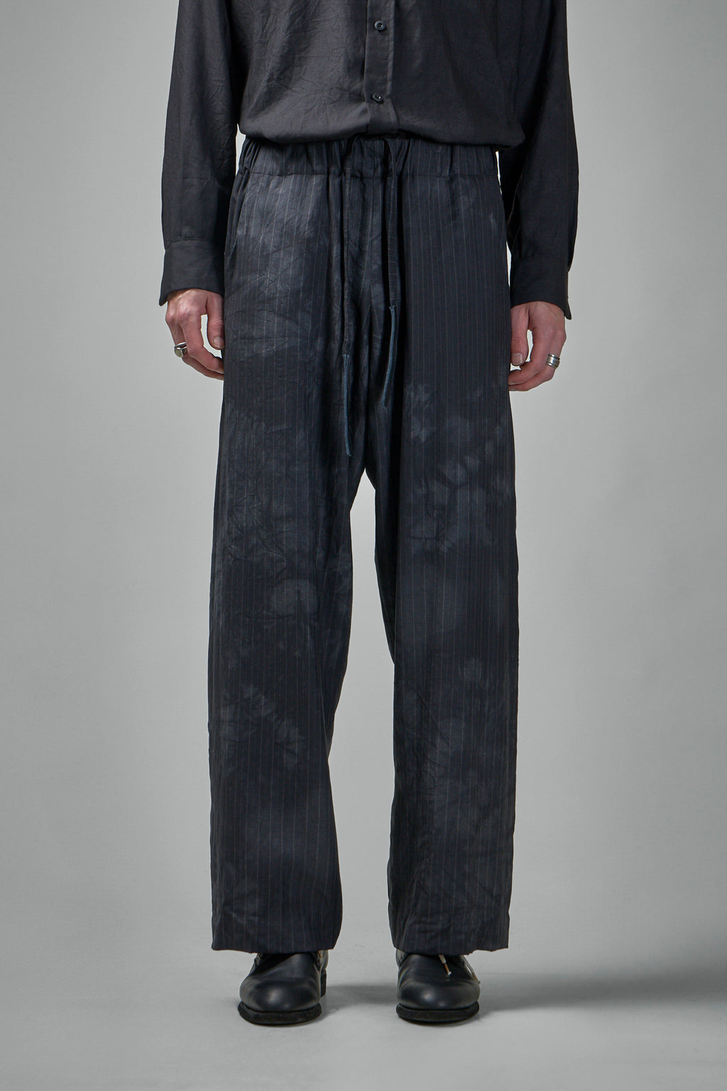 Relaxed-fit Straight Leg Tailored Elastic Waist Drawstring Trouser