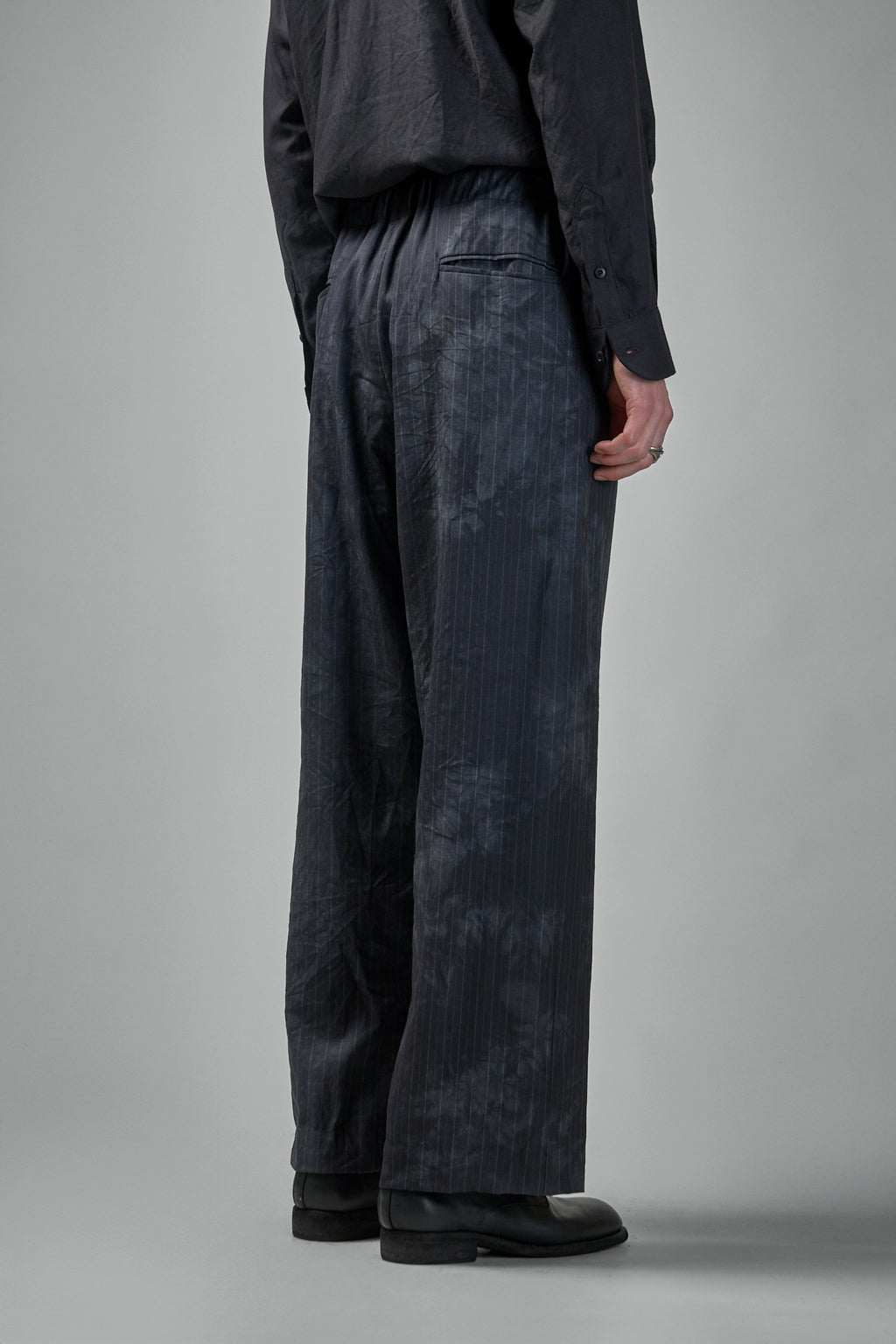 Relaxed-fit Straight Leg Tailored Elastic Waist Drawstring Trouser