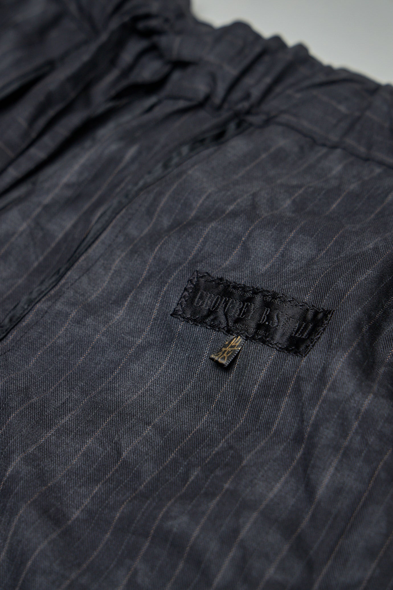 Relaxed-fit Straight Leg Tailored Elastic Waist Drawstring Trouser