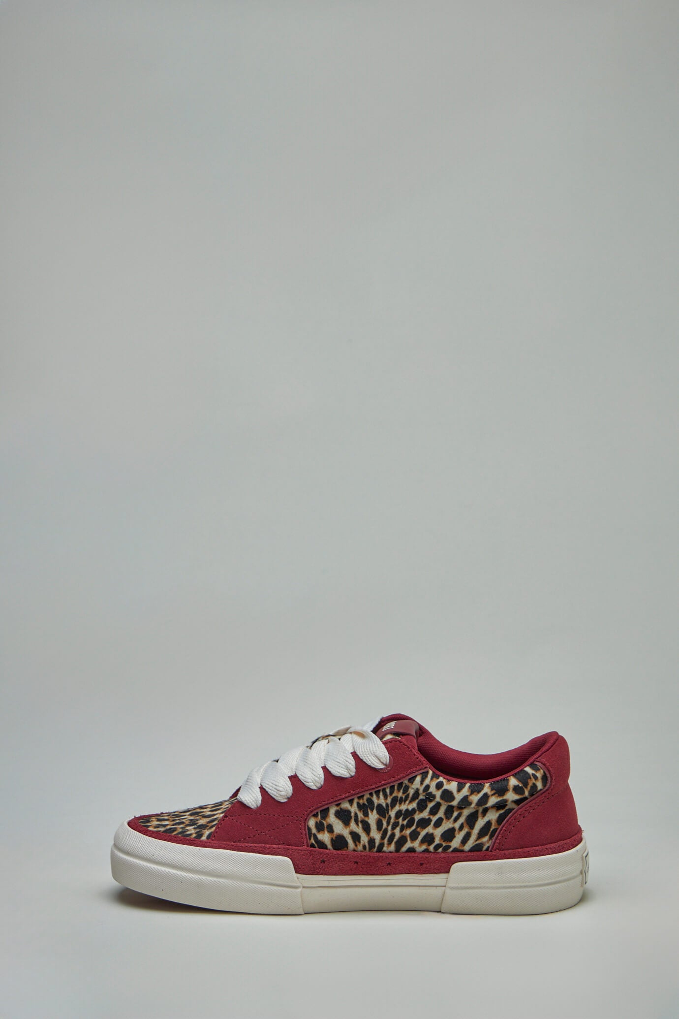 Leopard Sunset Skate Low