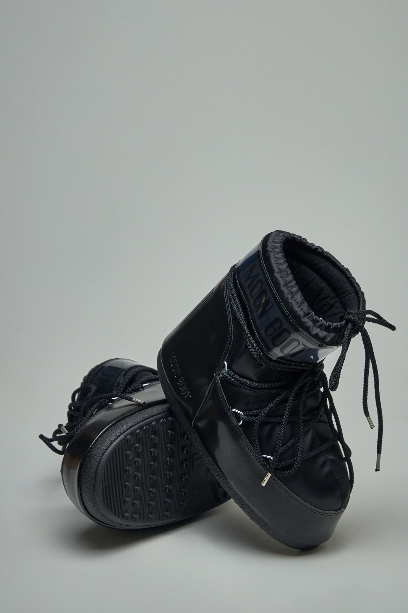 Icon Low Glance Boots