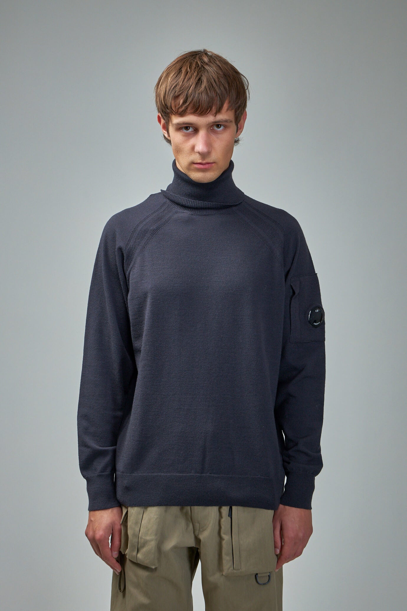 Extra Fine Merino Wool Roll Neck Knit