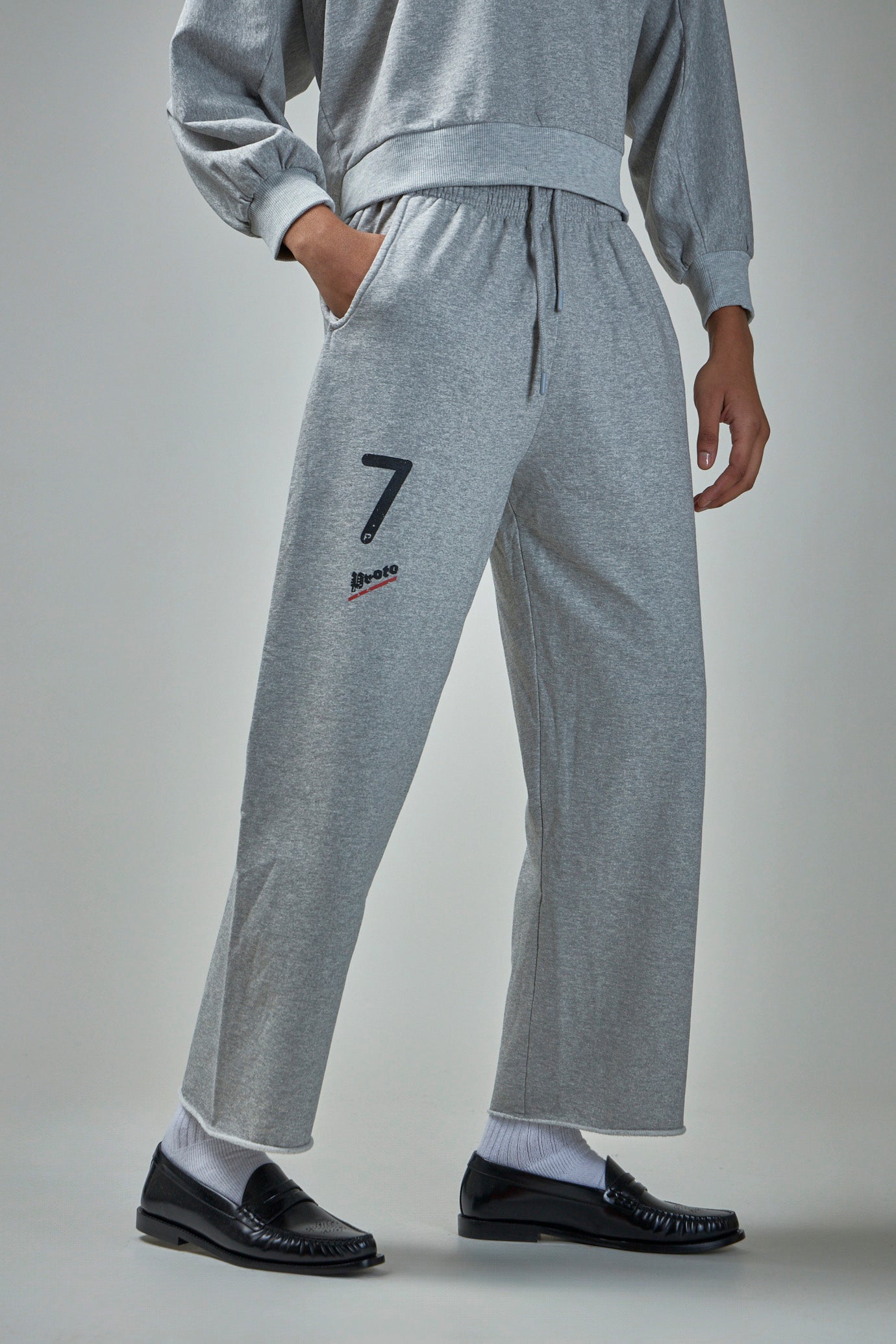 Cropped Sweatpants