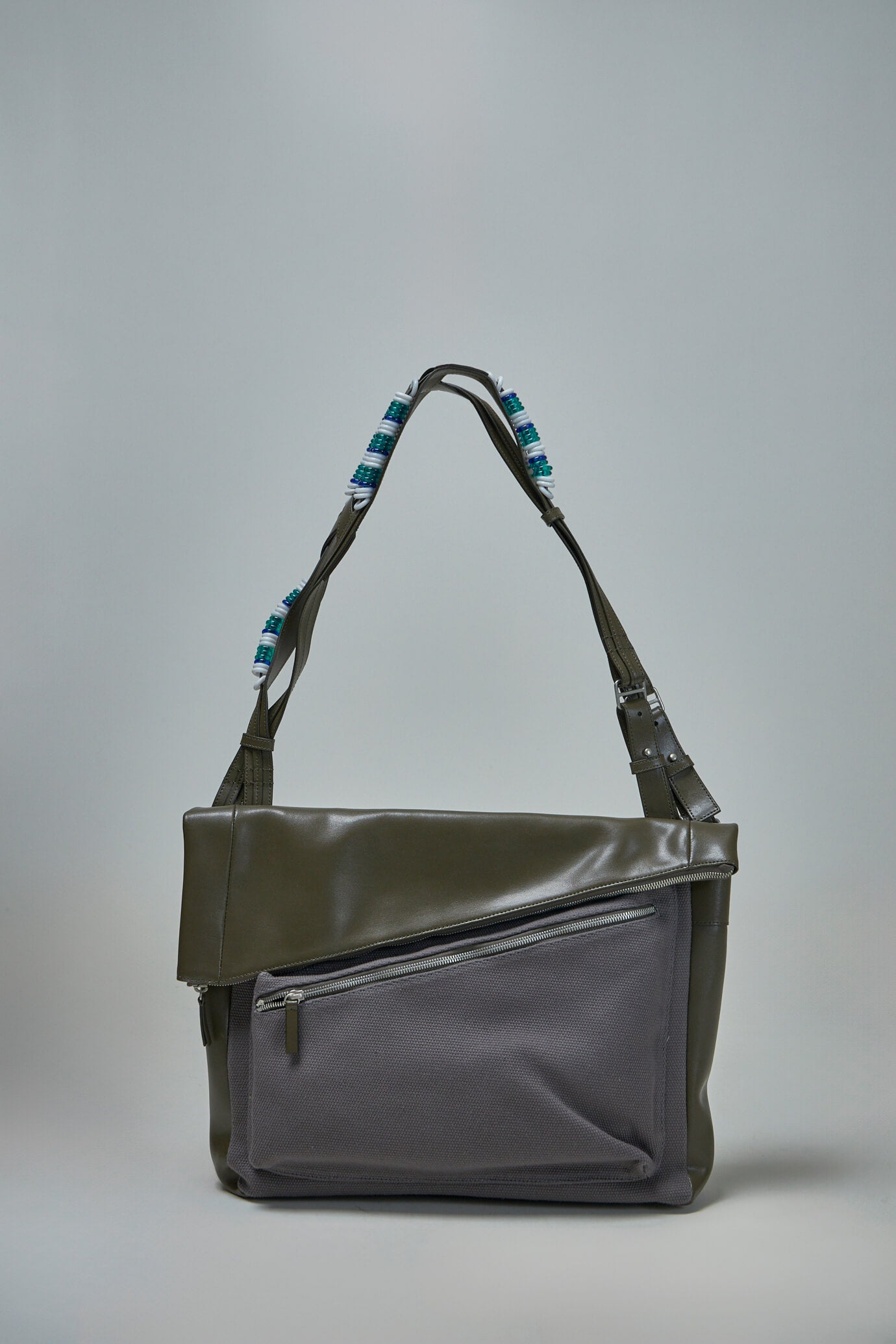 Jarocka Shoulder Bag