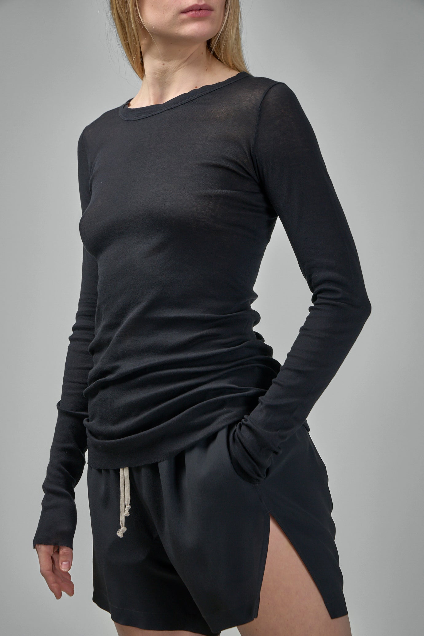 Geripptes Langarm-T-Shirt