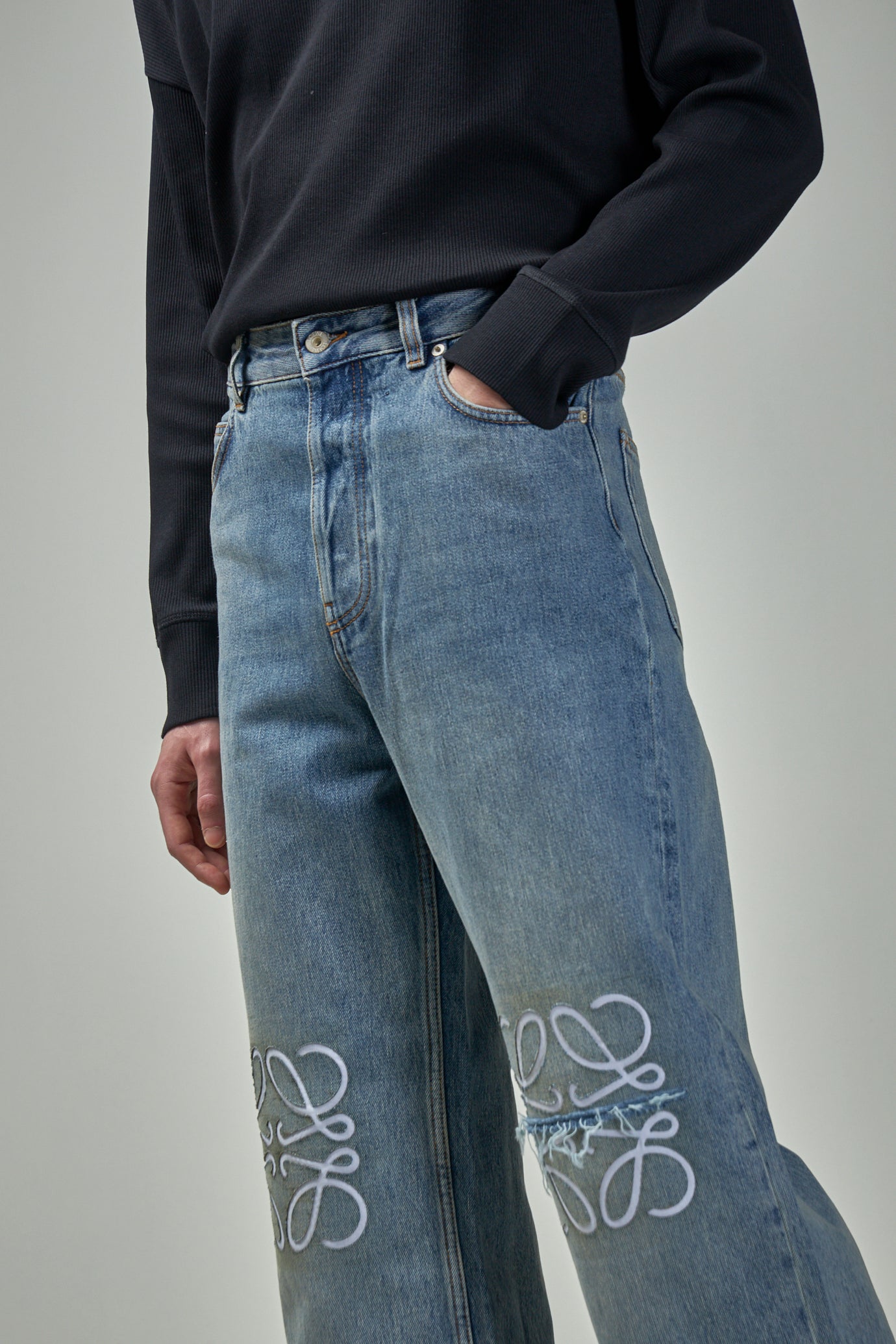 Anagram Baggy Jeans