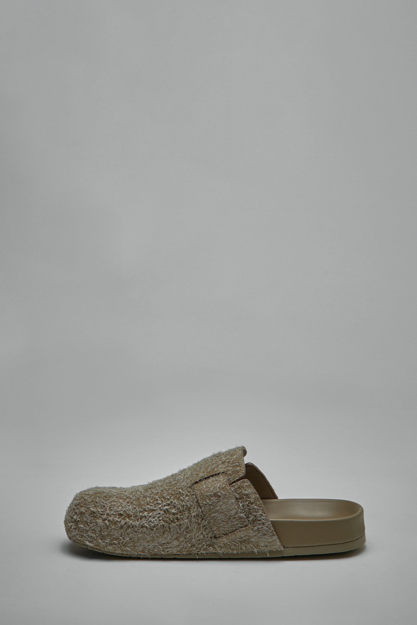 Pantoletten mit Schnalle von Ease