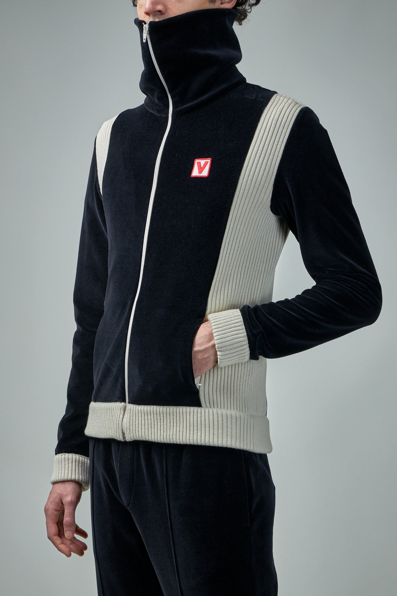 High-Neck Chenille Sweatshirt with Zip and Patch