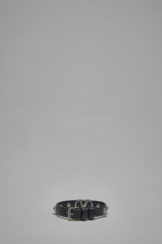 V-Logo Signature Grainy Calfskin Bracelet