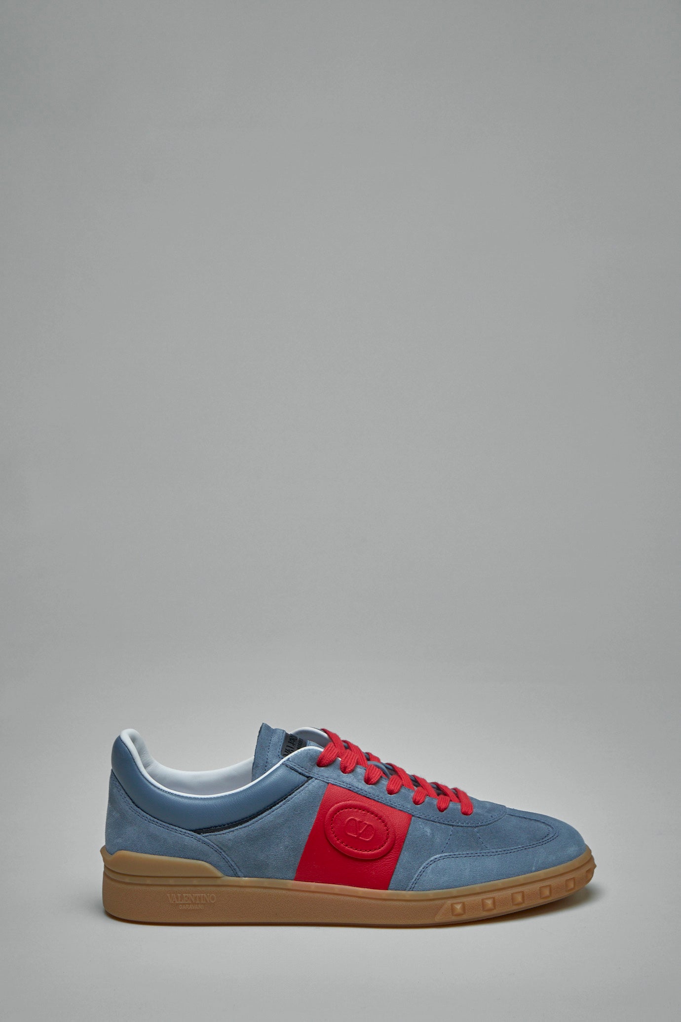 Upvillage Low Top Trainer
