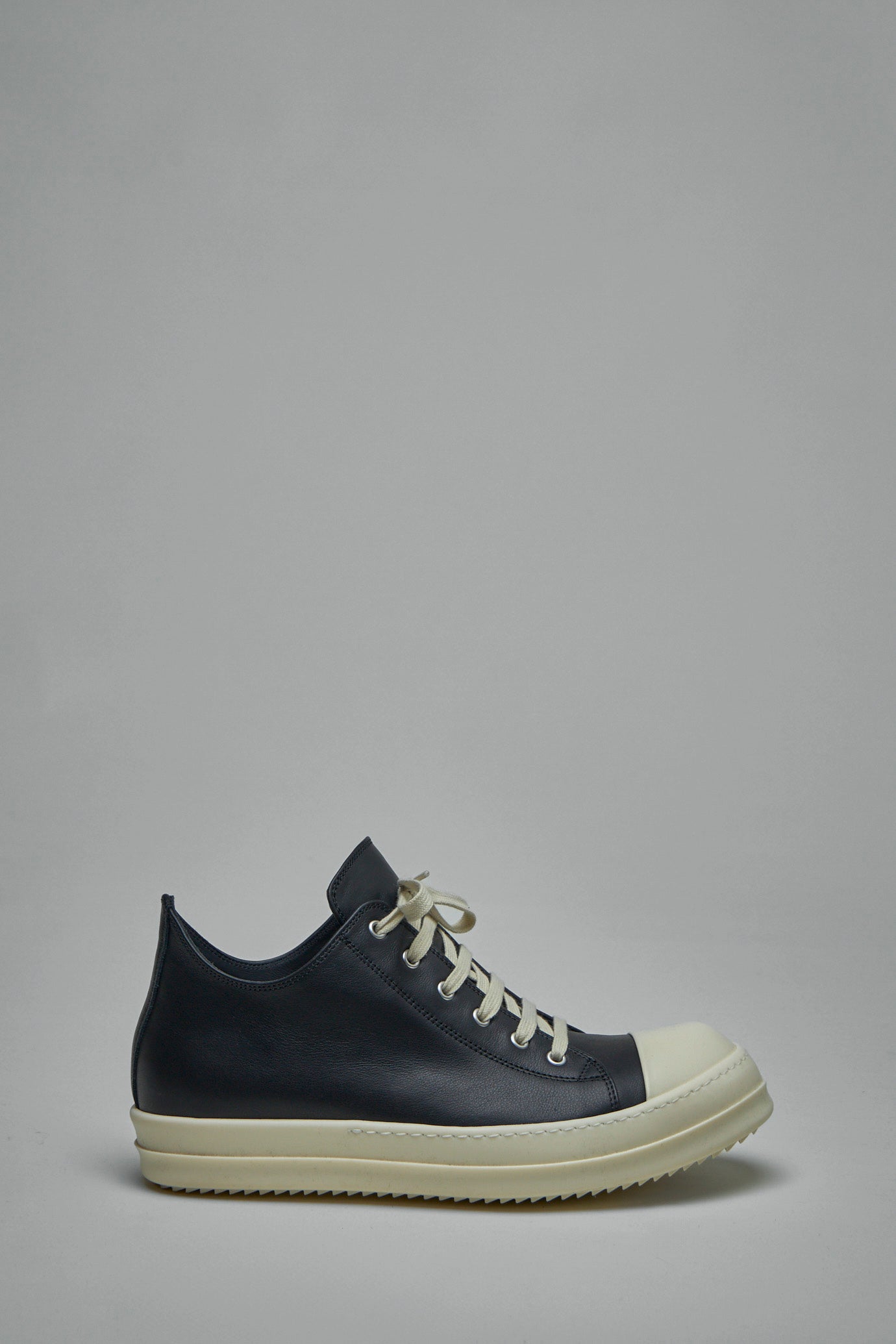 Low Sneaks