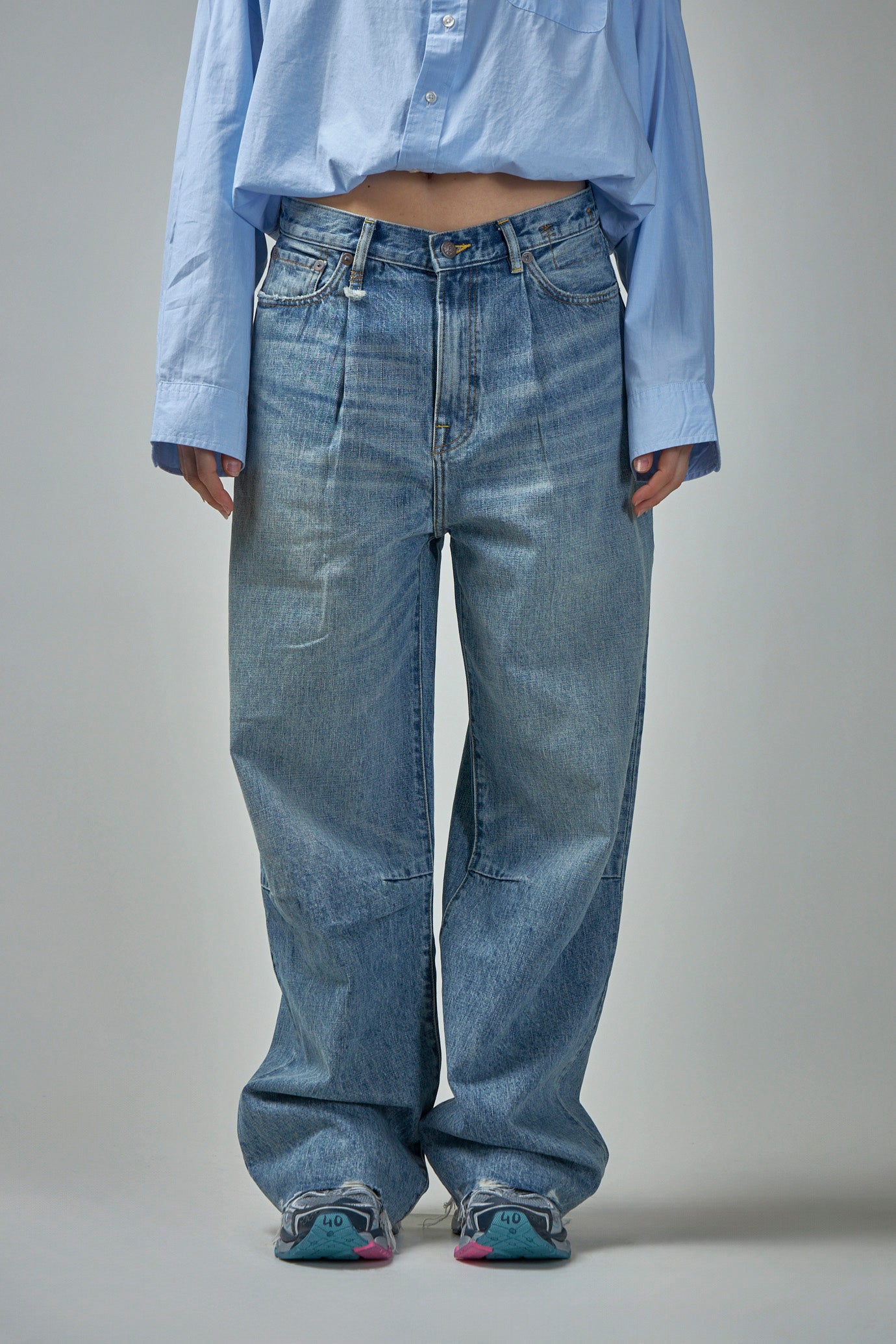 Wayne Articulated Knee Jean