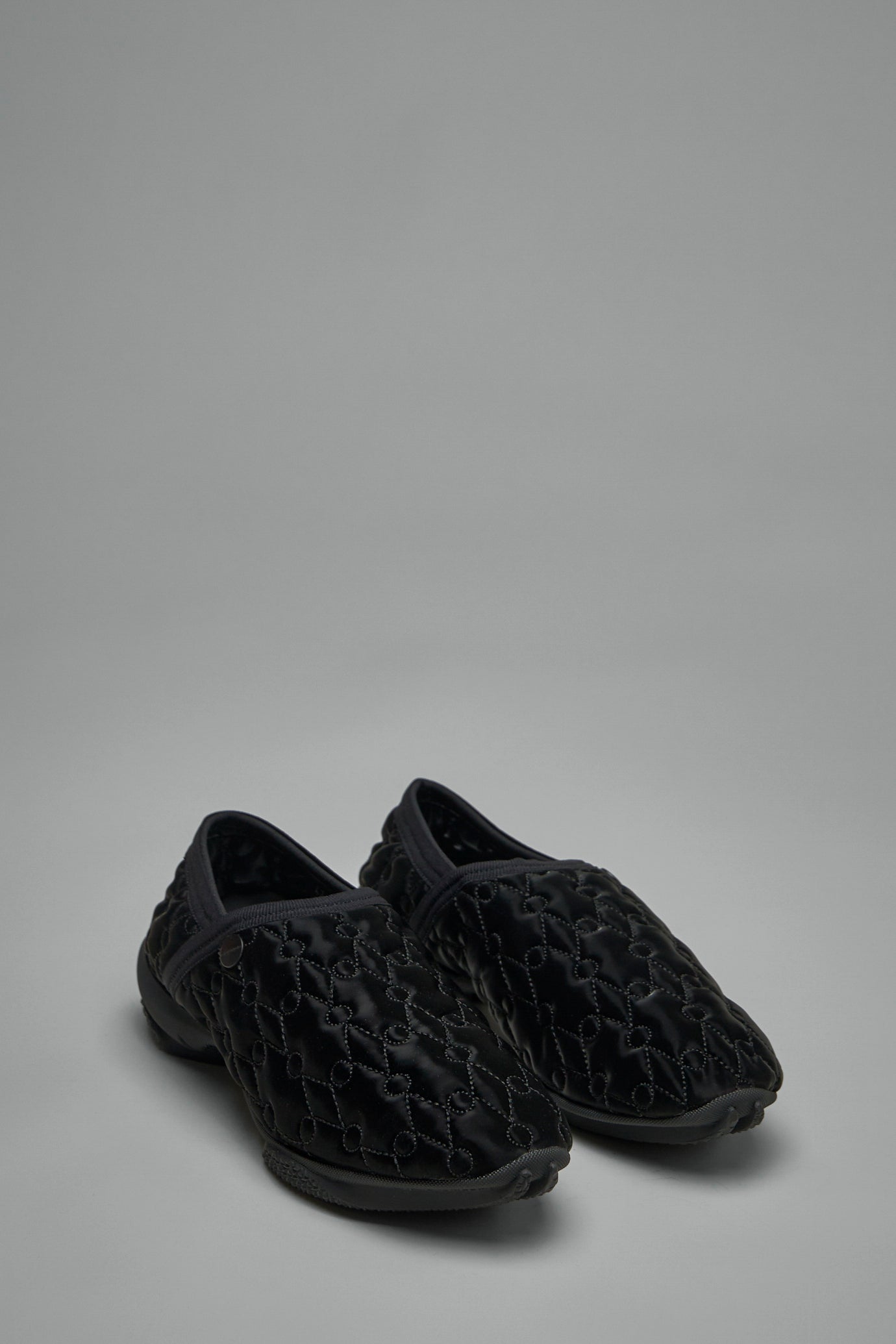 Solix Slipper Poly Stretch Spandex