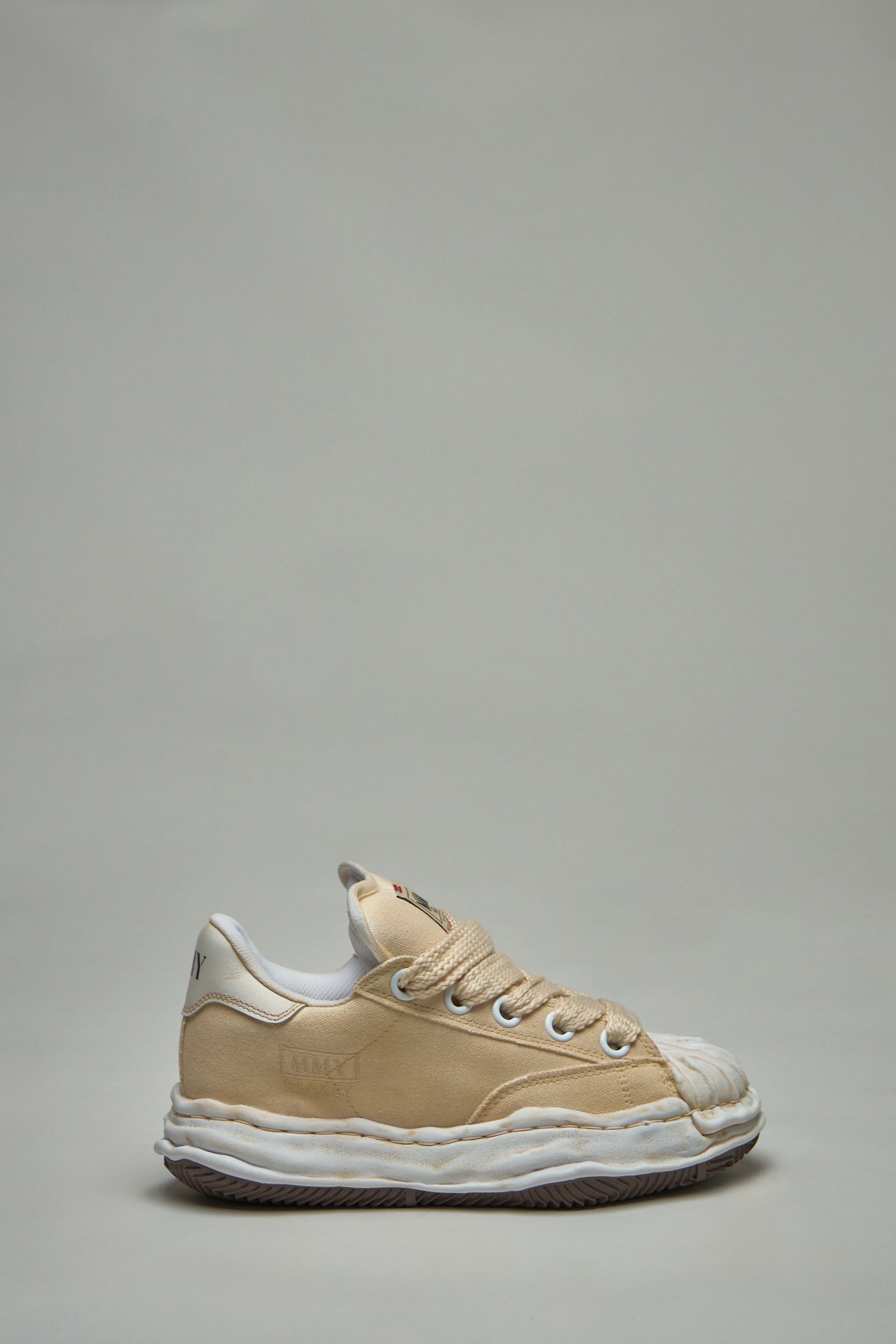 BLAKEY Puffer Low Top Sneaker