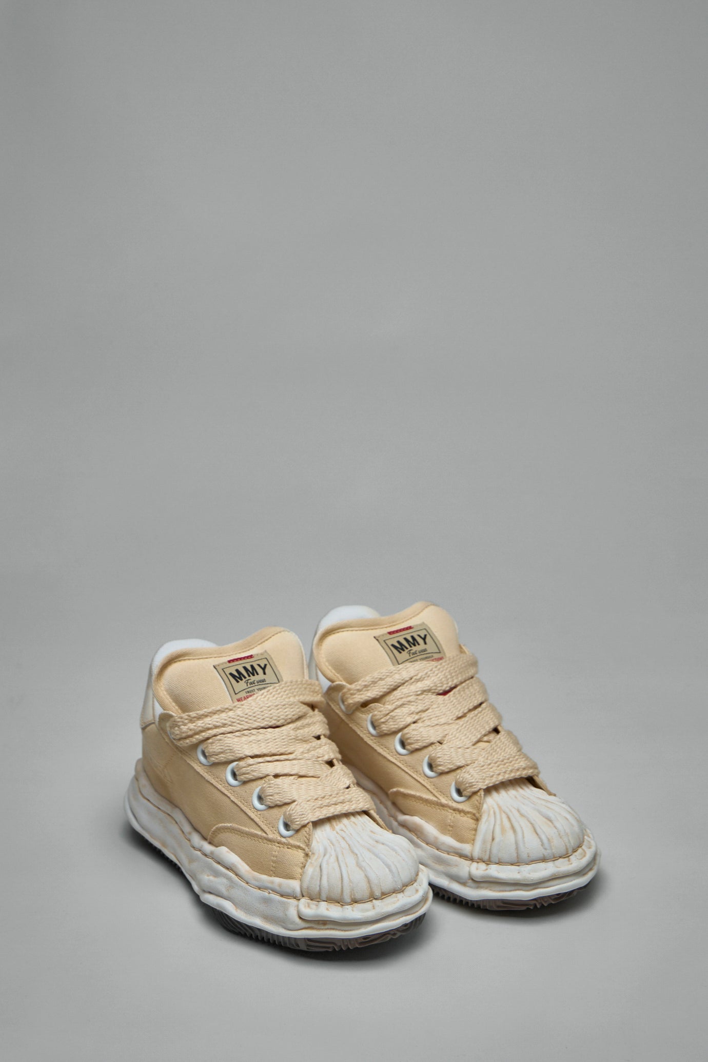 BLAKEY Puffer Low Top Sneaker