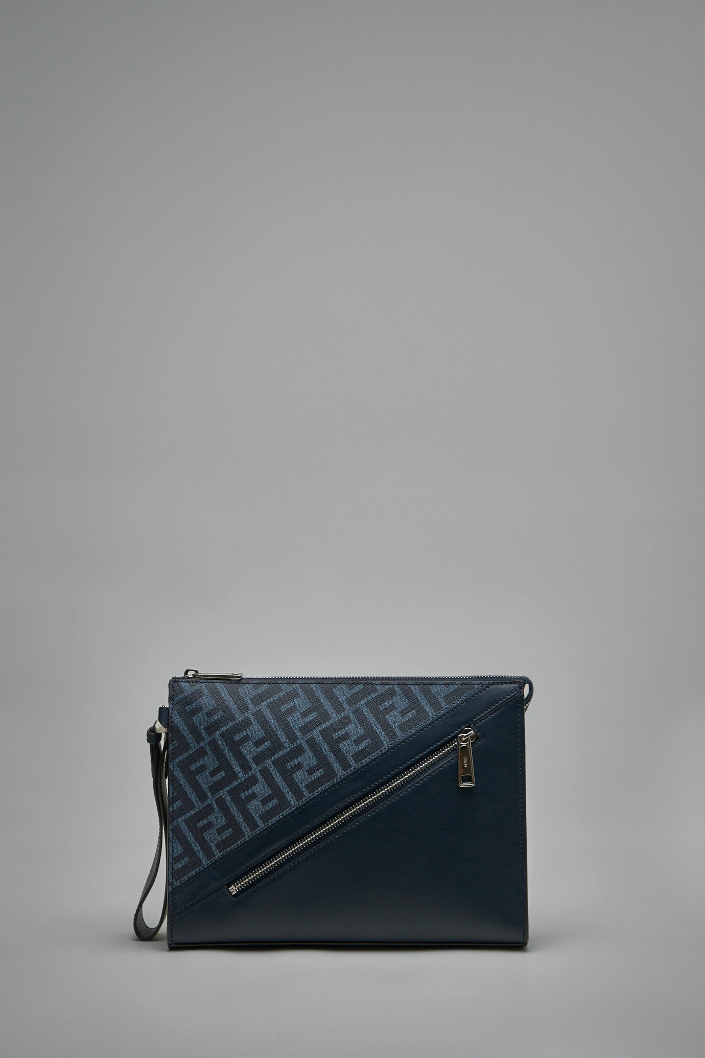 Diagonal Flat Pouch
