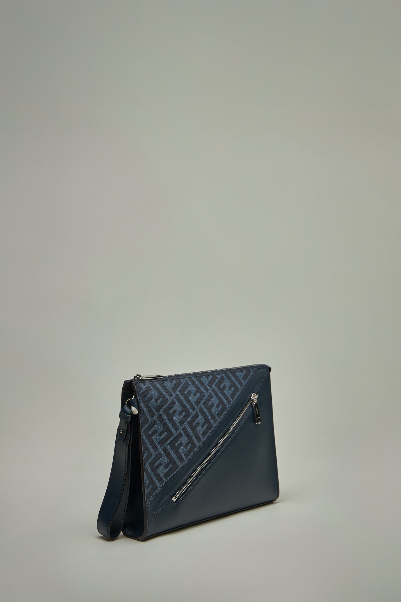 Diagonal Flat Pouch