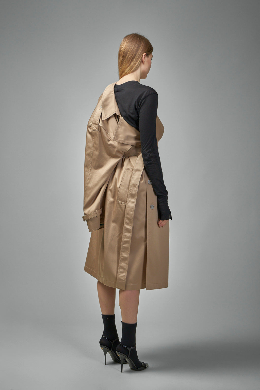 S52AH0080 115 Trenchcoat