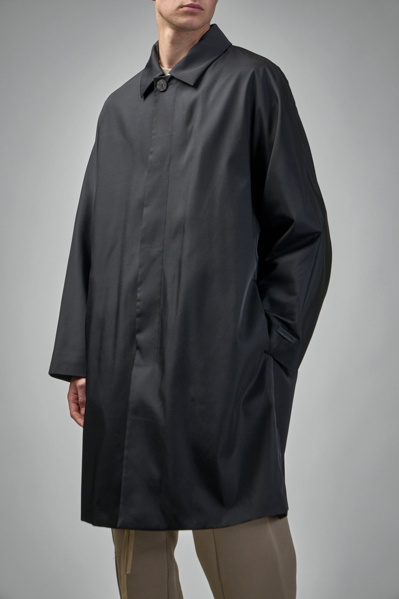 FGE230-304NYW Carcoat schwarz