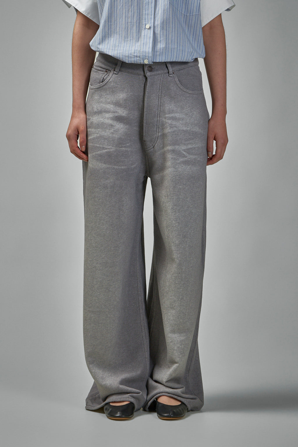 Loose Fit Trousers