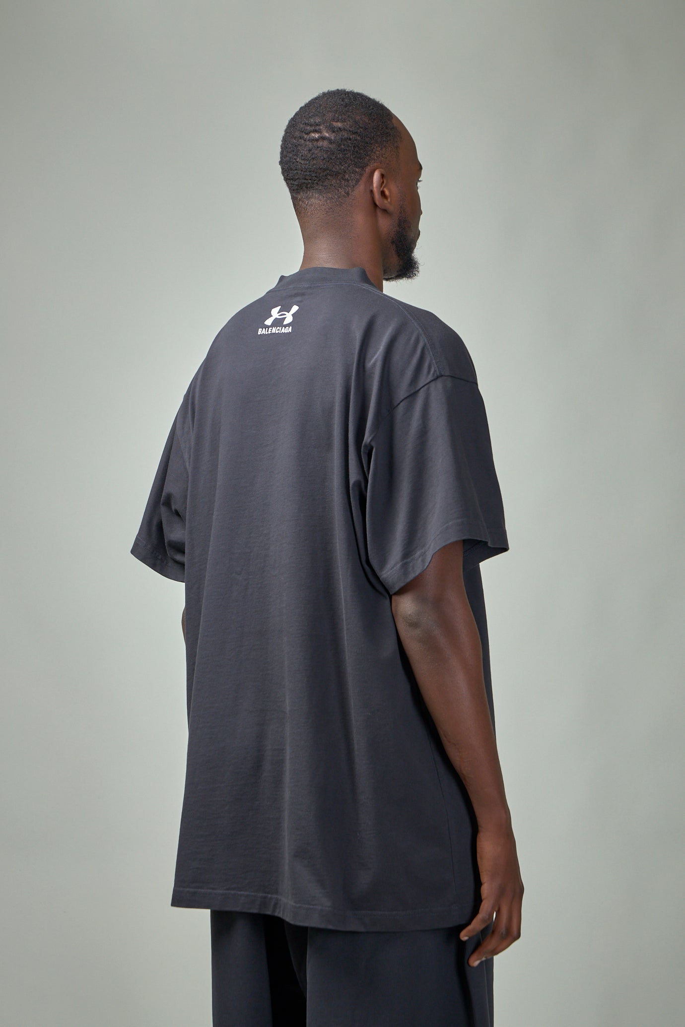 Under Armour® T-Shirt Oversized