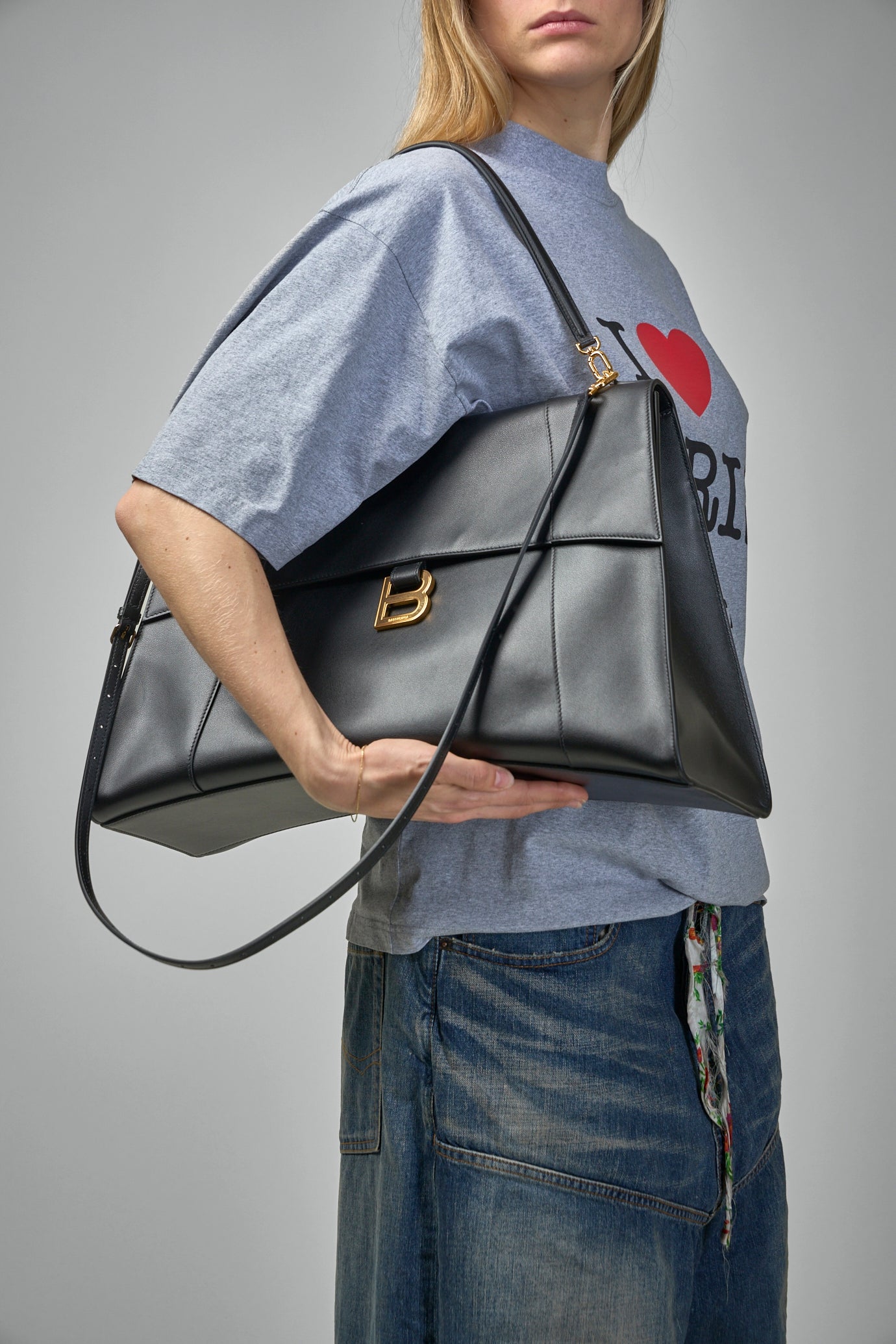 Hourglass Soft Large Handbag