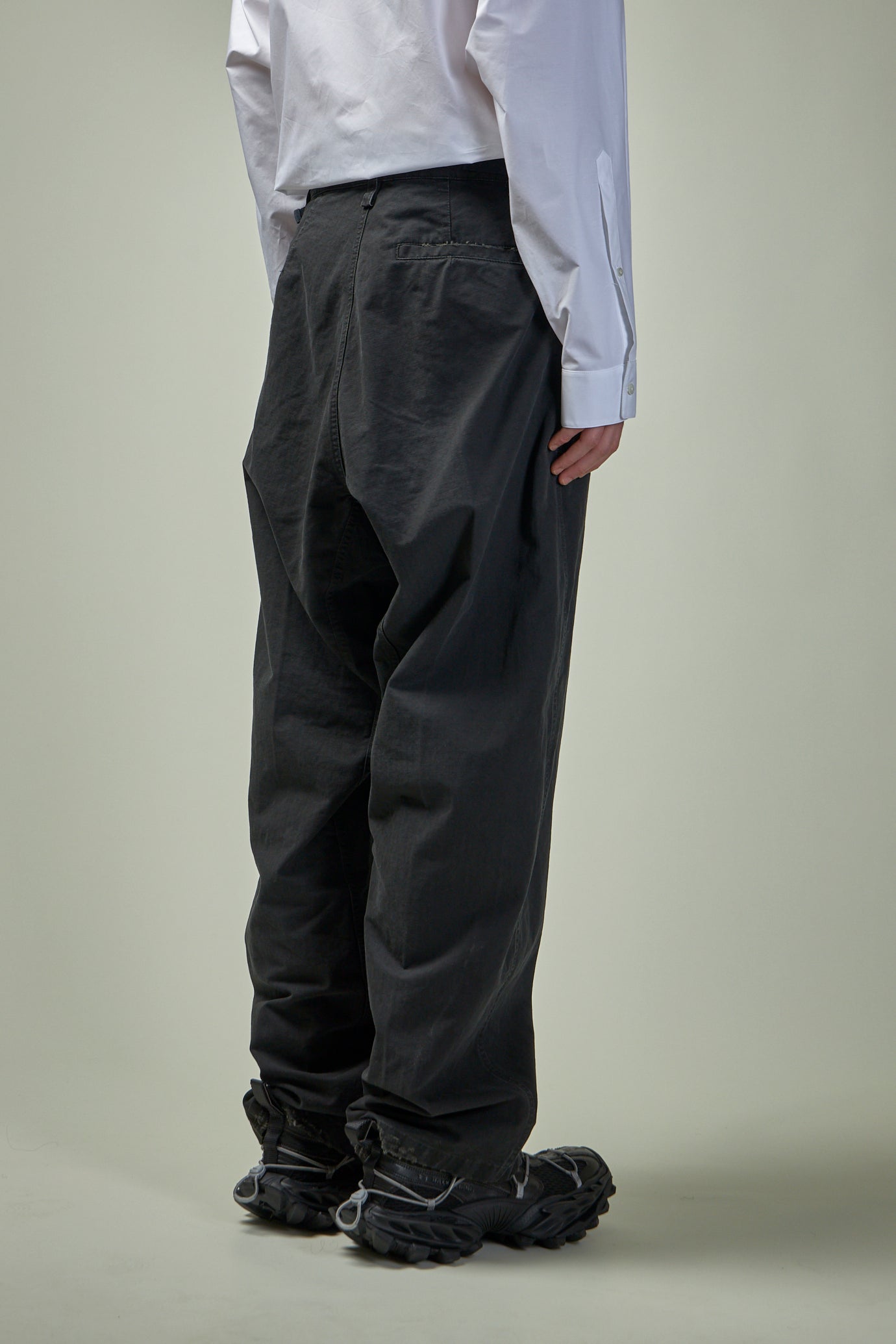 Minimal Cargo Pants