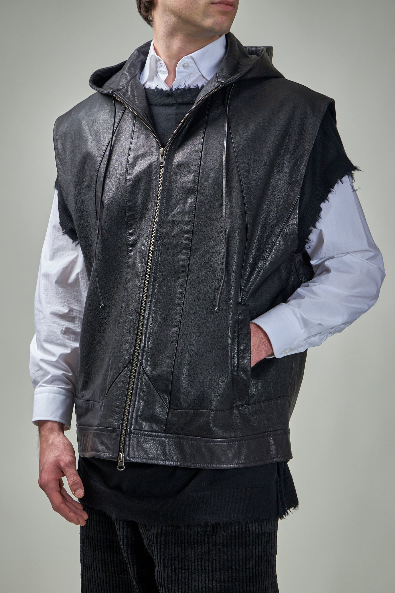 JUA Vest