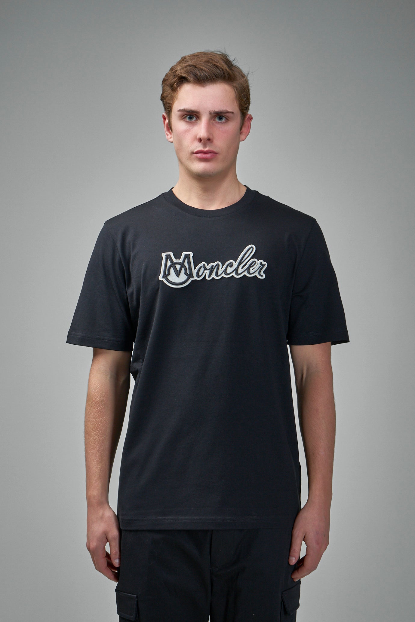 Baumwoll-T-Shirt mit aufgesticktem Varsity-Logo