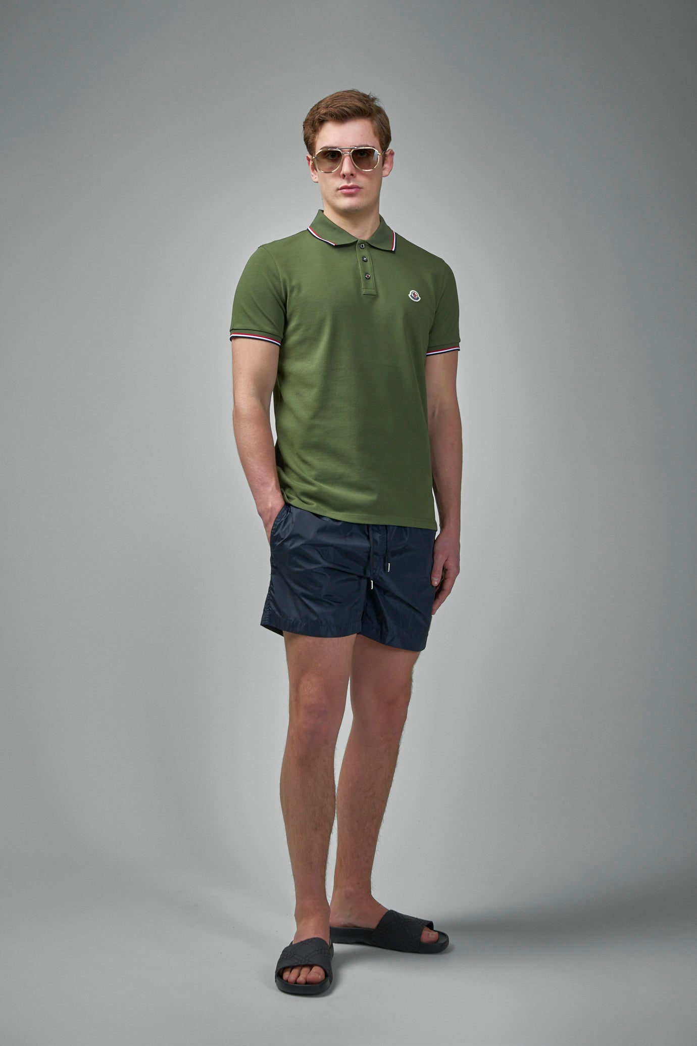 Poloshirt aus Baumwoll-Piqué mit dreifarbigem Besatz