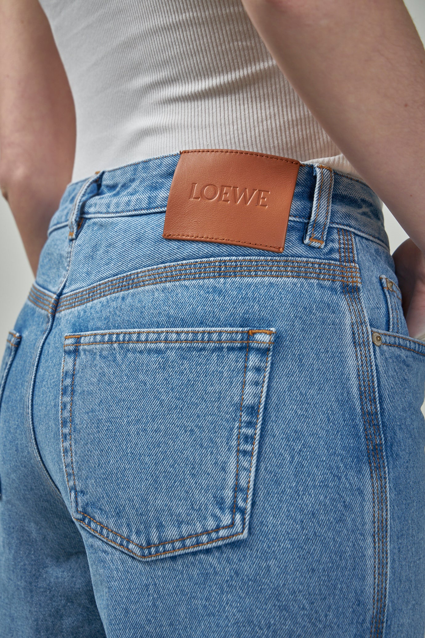 Anagram Cropped Jeans