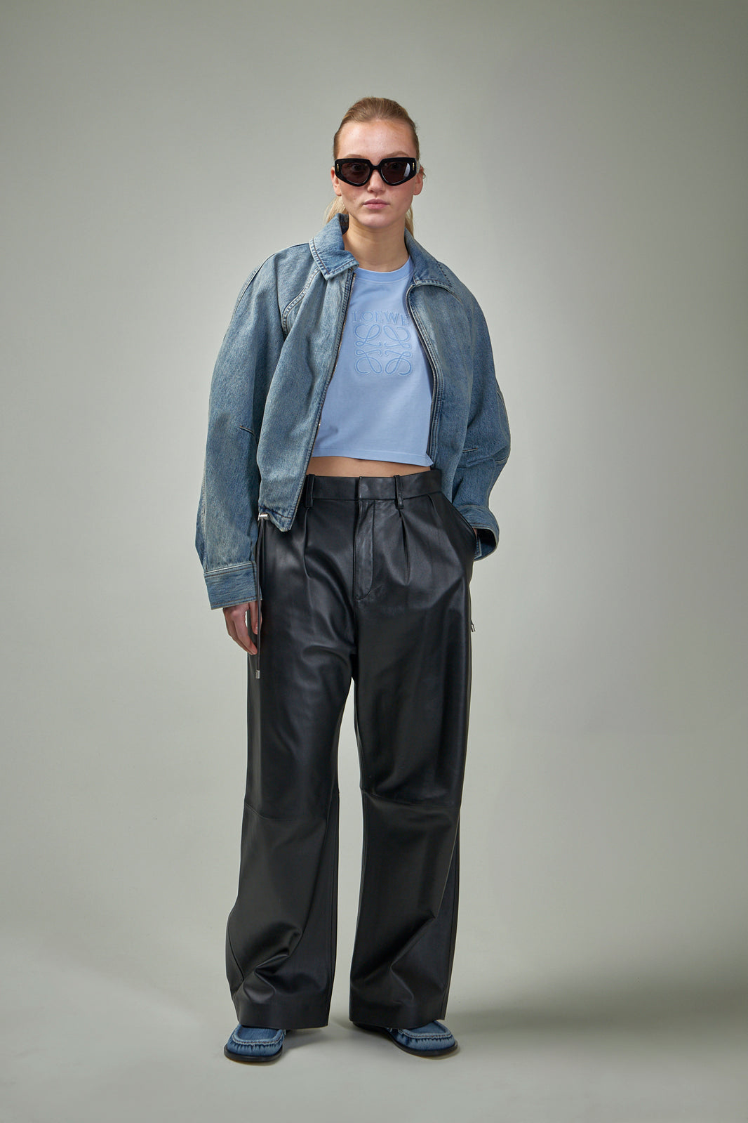 LOEWE SLEEVELESS TOP STYLE 142