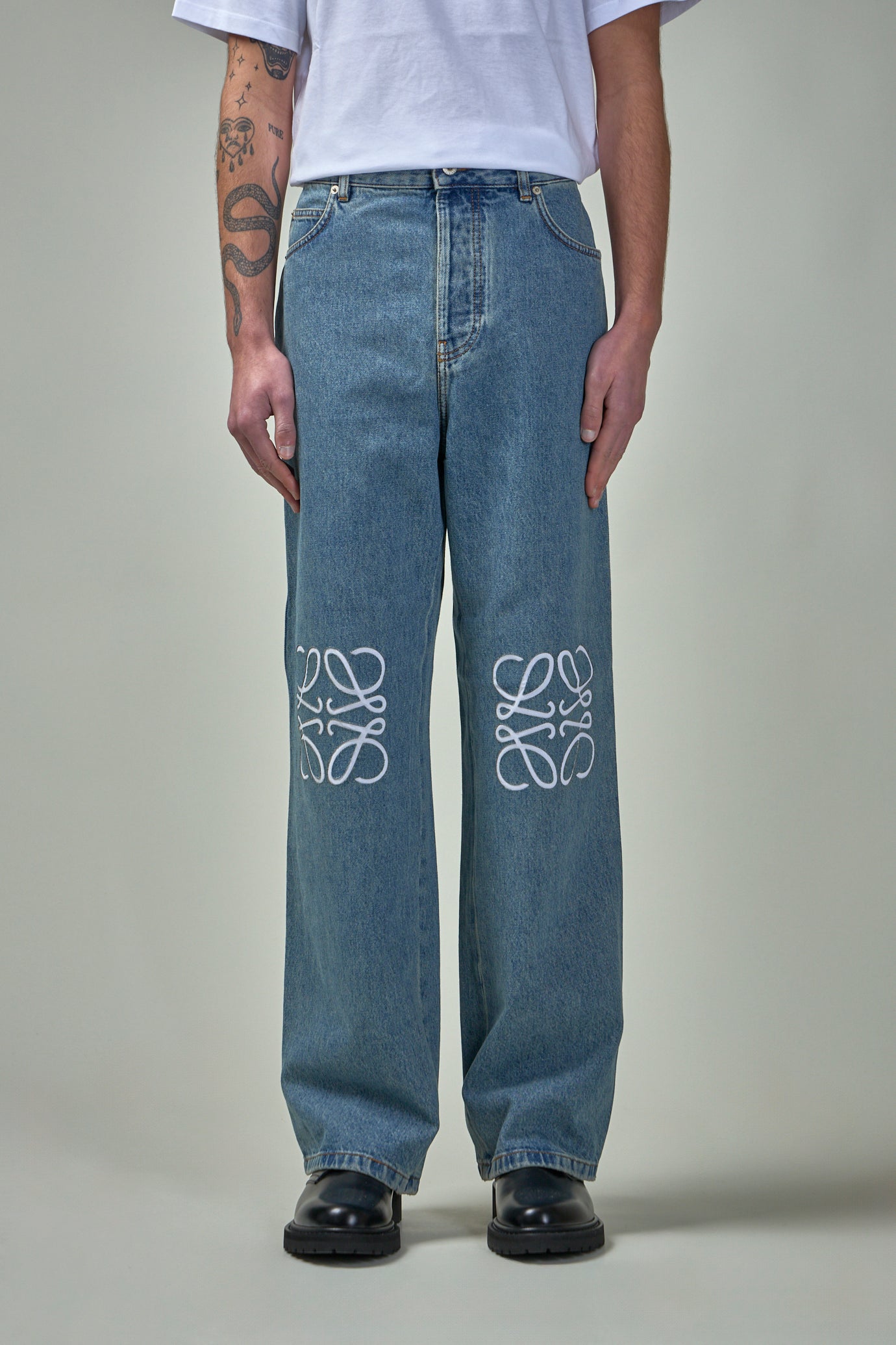 Anagram Baggy Jeans