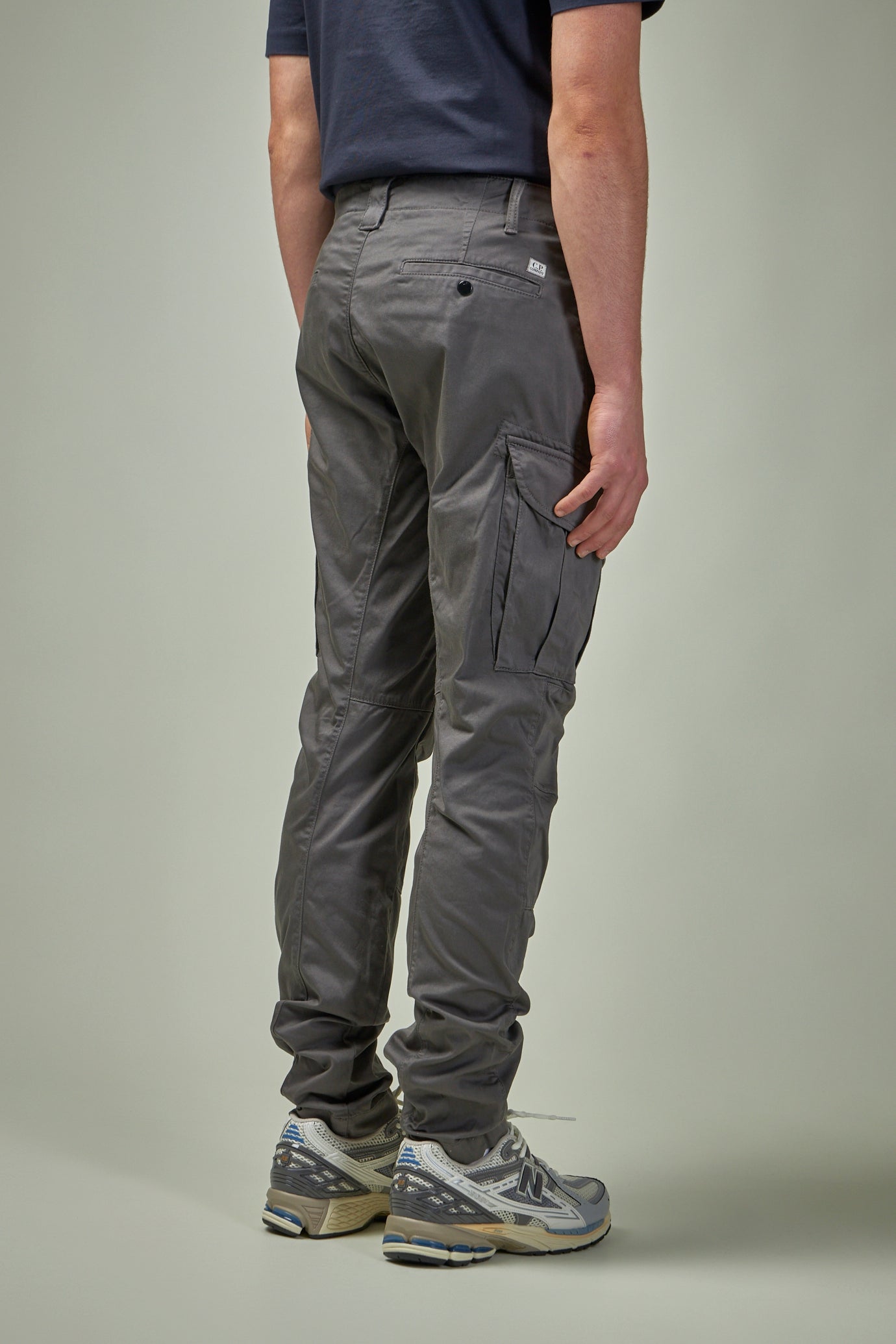 Stretch Sateen Cargo Lens Pants