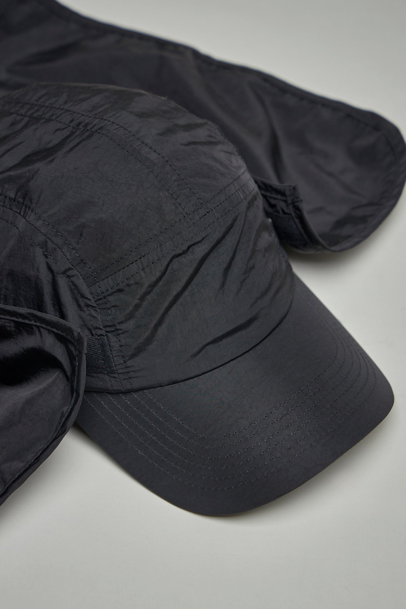 Havana Cap With Detachable Flaps