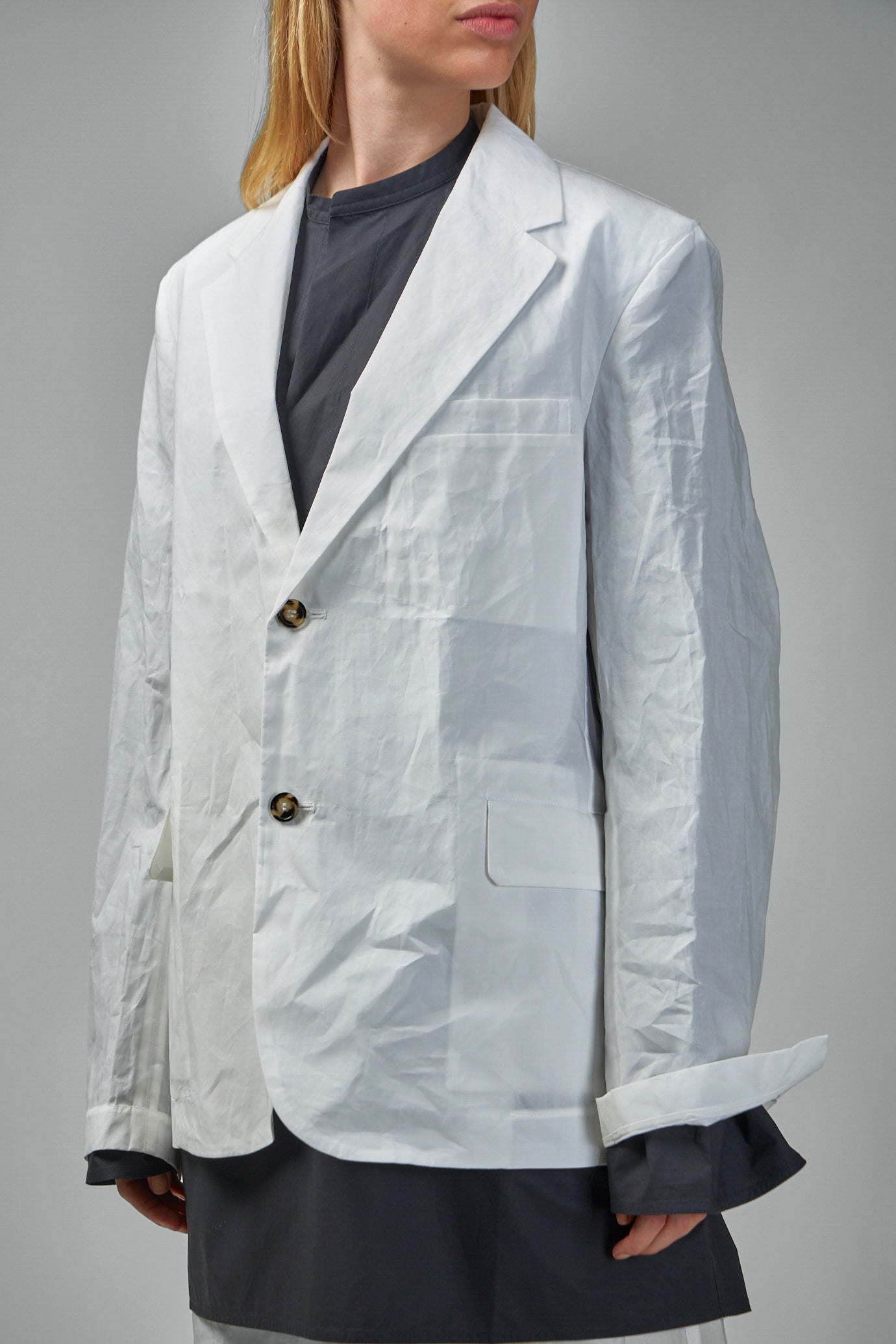 S25-CAROLINA-COZE-01 Klassischer Blazer gewebt cremeweiß