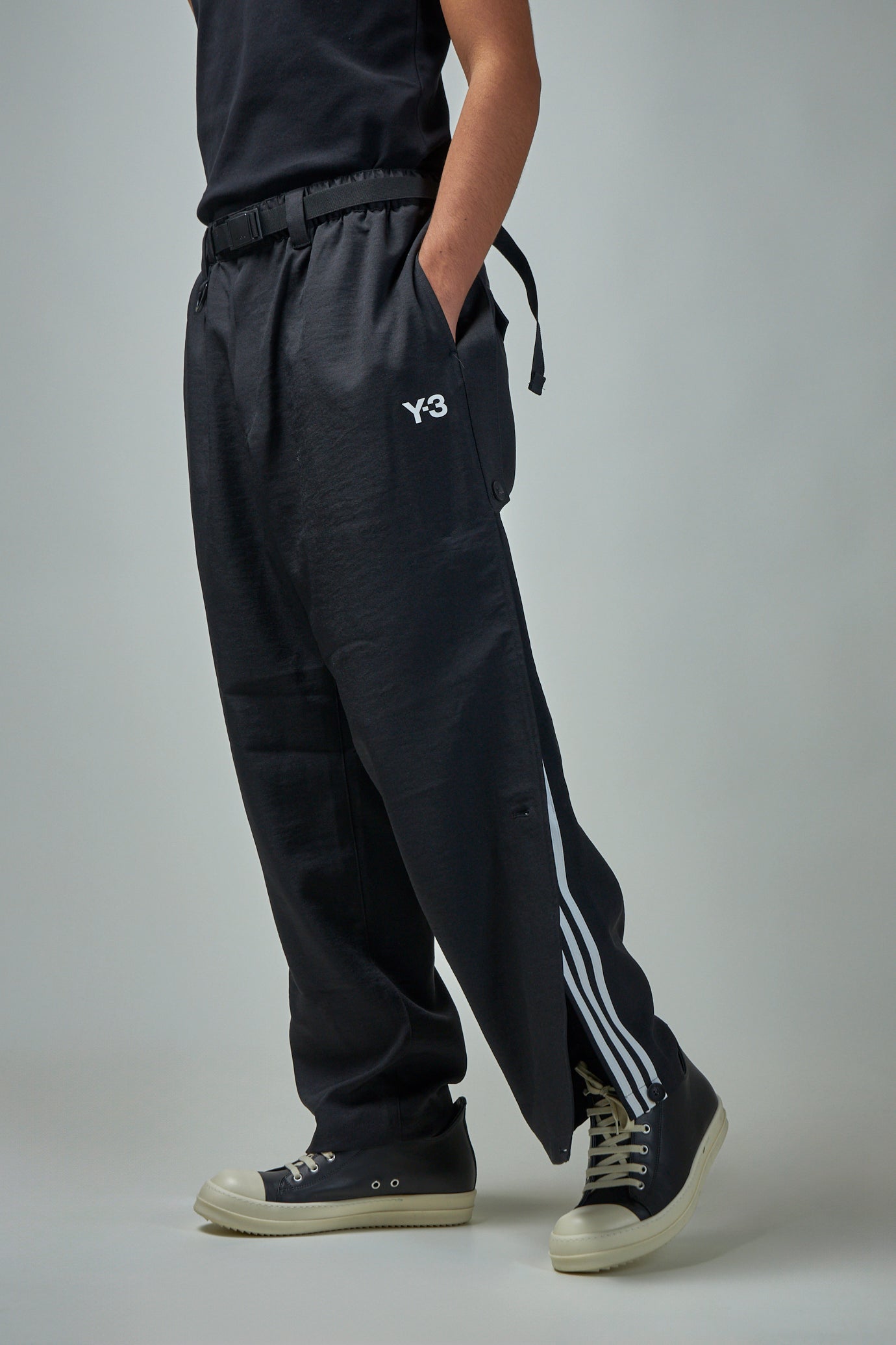 Sport Uniform 3-Stripes Trousers